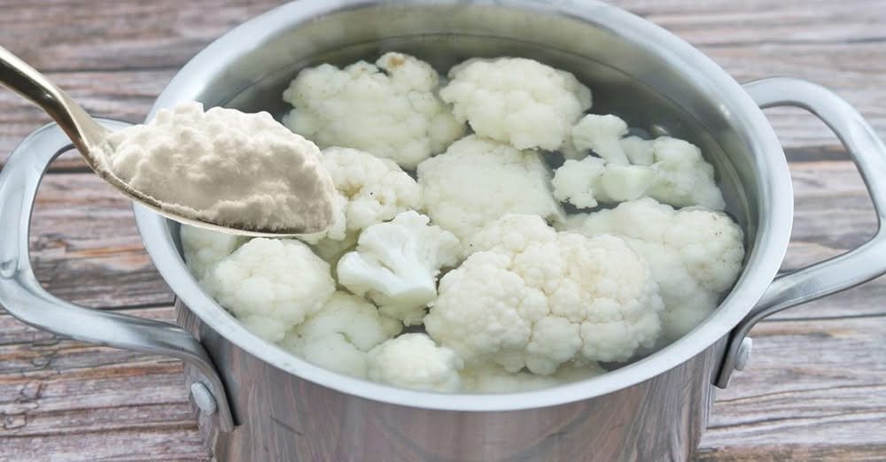 Bicarbonato di sodio in cucina: 8 usi che non ti aspetti