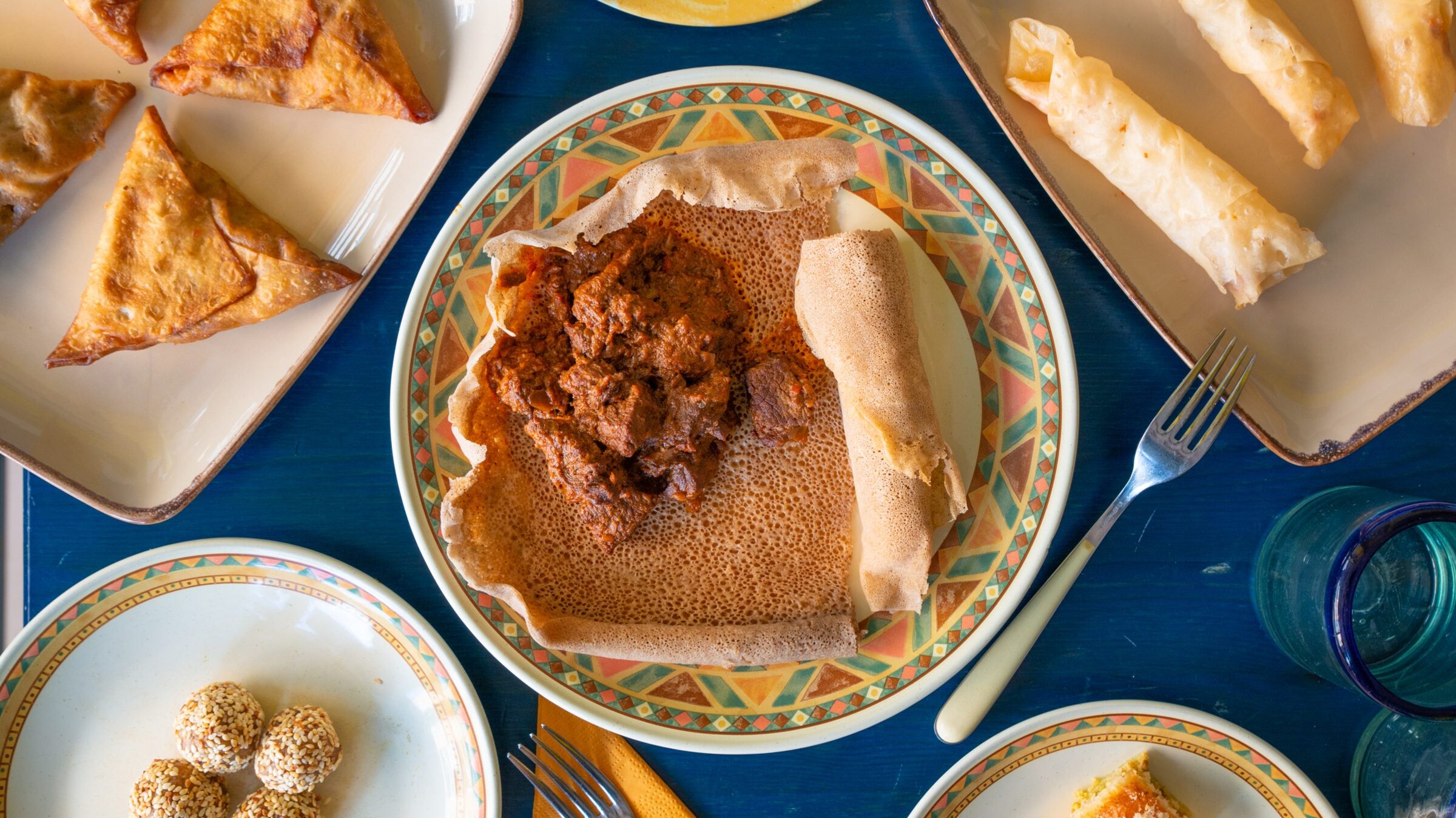 Gustamundo_collettiva (1)