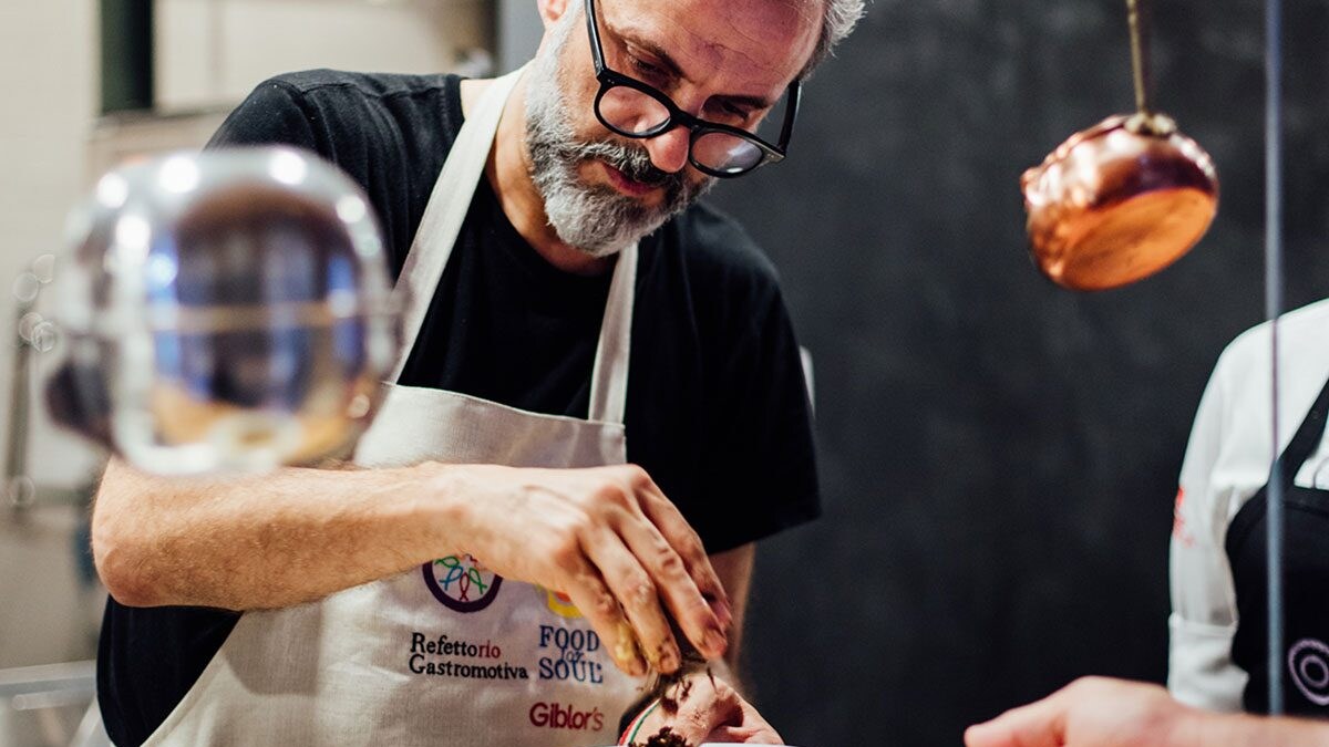 Cooking is a Act of Love: le ricette di Massimo Bottura per riciclare gli avanzi natalizi