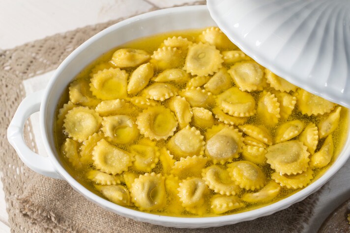 Pasta ripiena senza carne di maiale: anolini