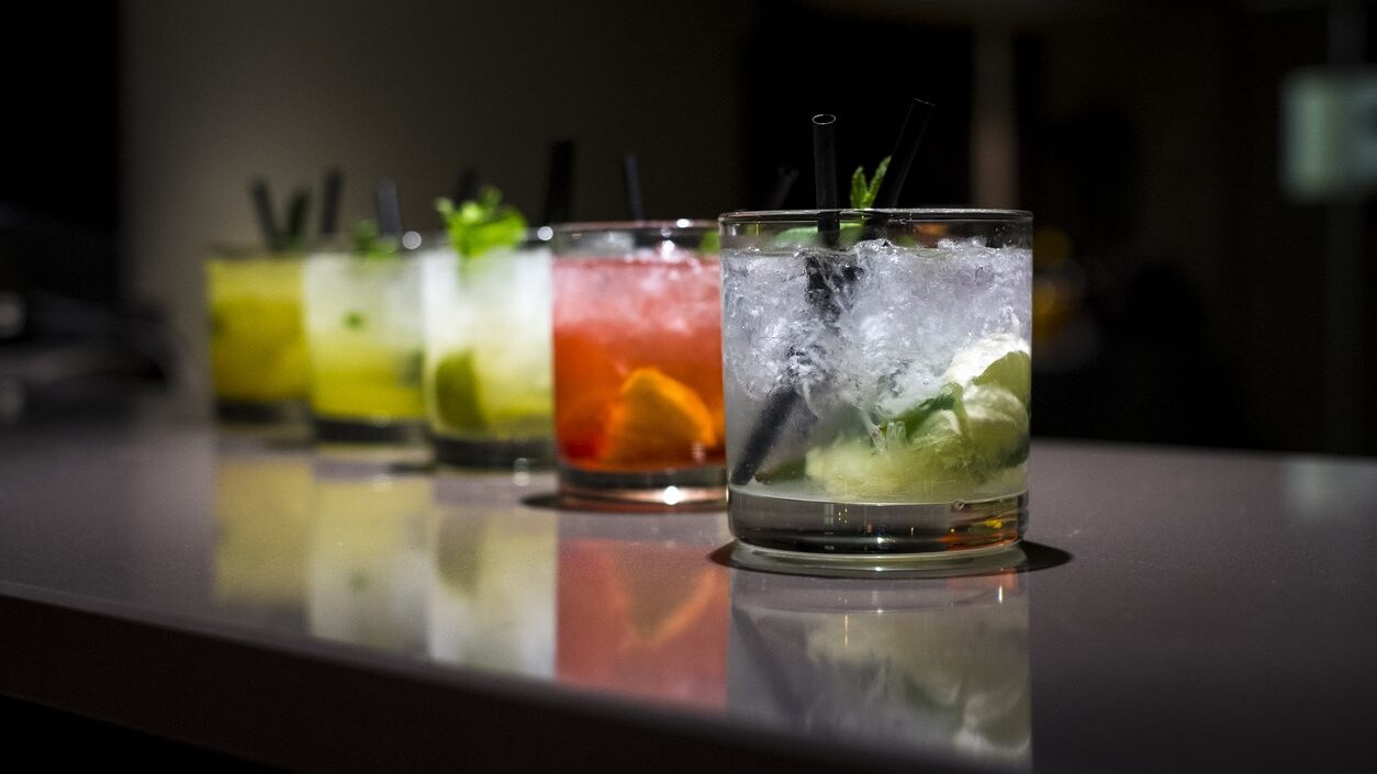 5 cocktail con la vodka da fare a casa