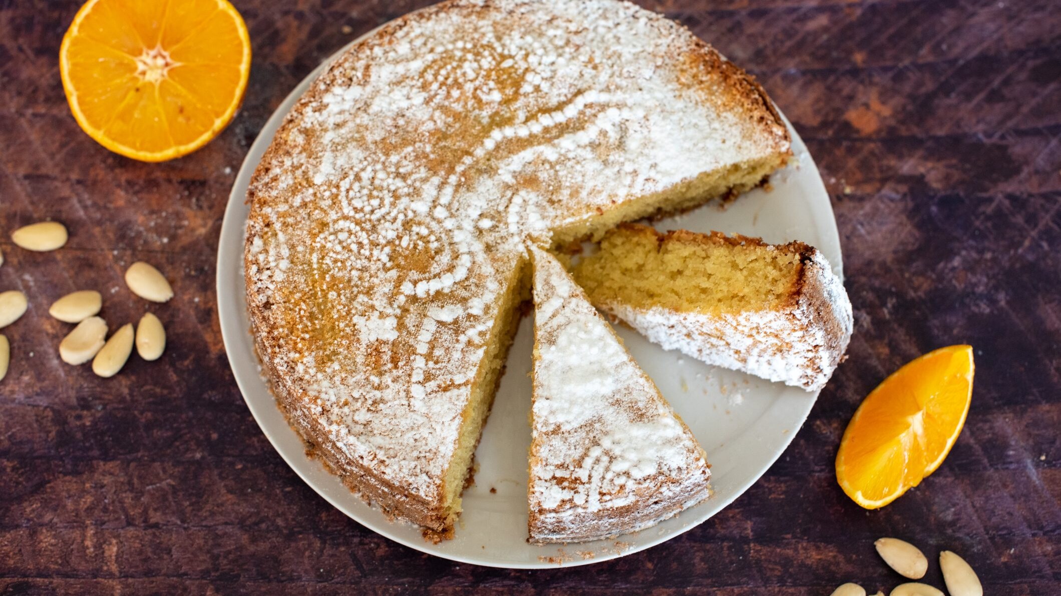 Torta caprese all'arancia
