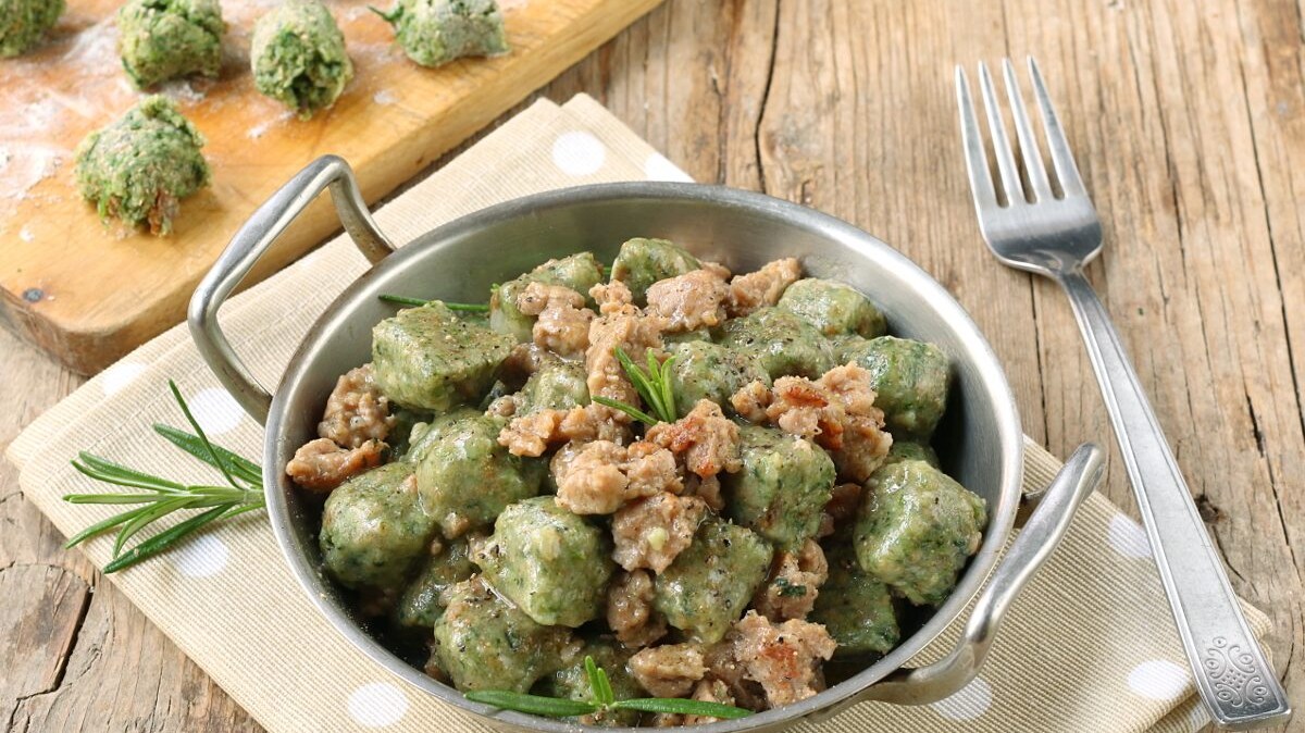 Gnocchi di pane ed erbette