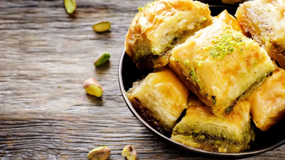 La storia della Baklava: la dolce specialità mediorientale contesa tra Grecia e Turchia