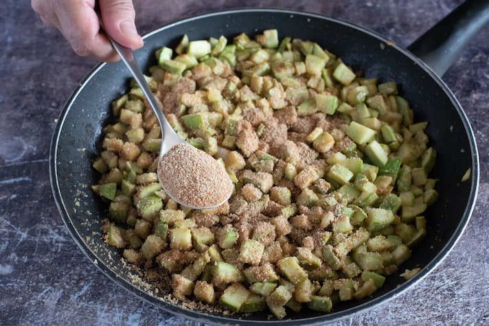 Zucchine gratinate in padella