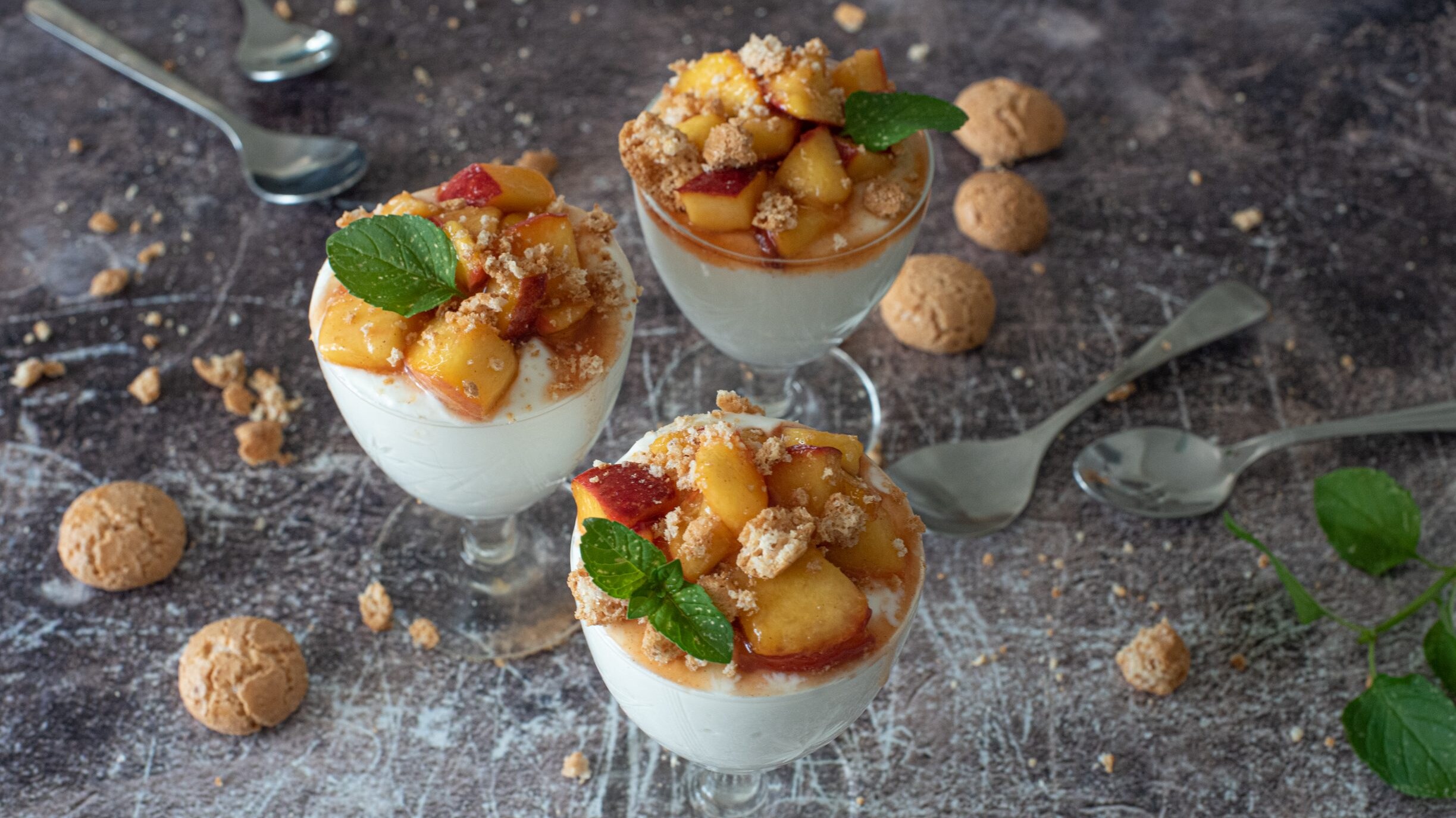 mousse di yogurt e pesche