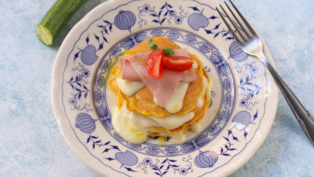 tortino di pancake di zucchine