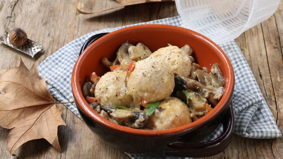 Polpette di ricotta con funghi