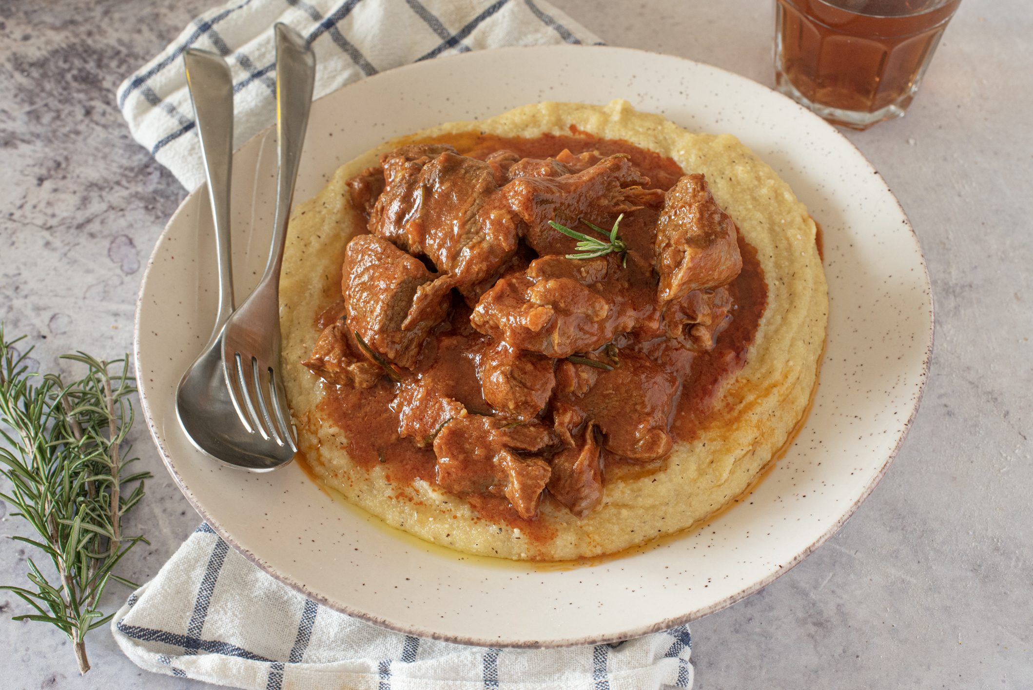 spezzatino con polenta