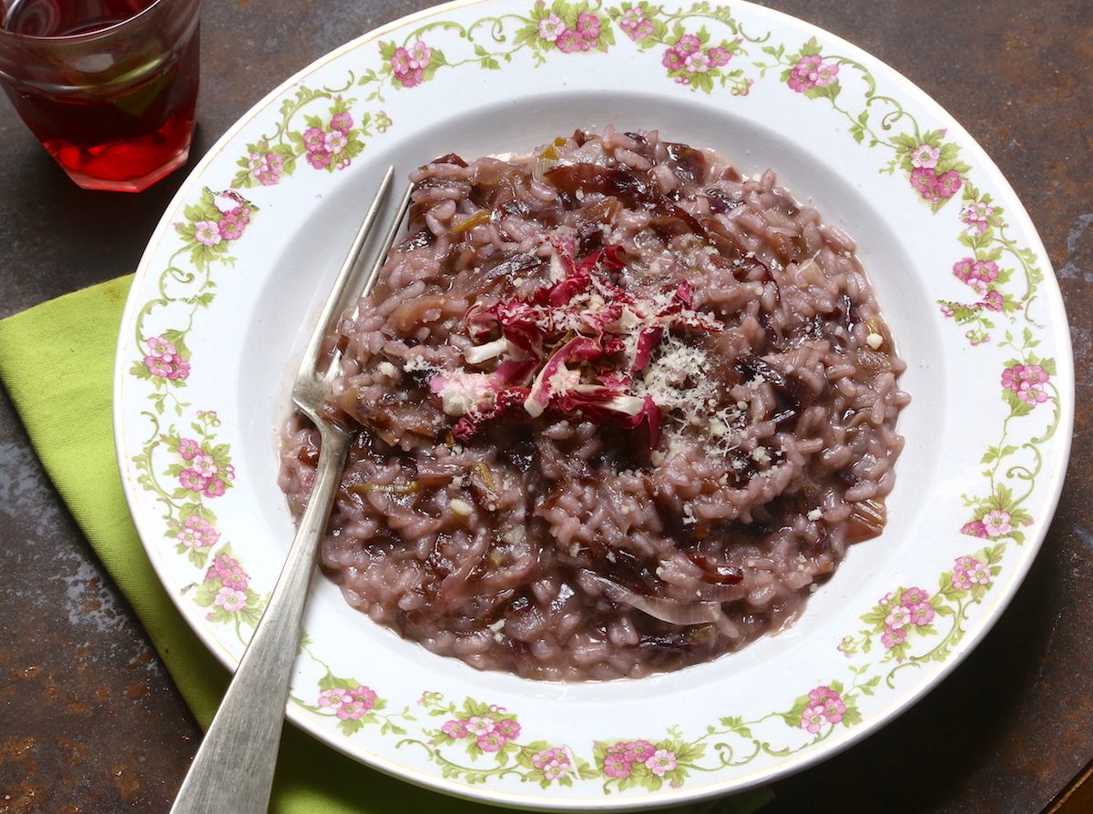 9_risotto servito 2_risotto radicchio e Amarone ©Gooduria lab