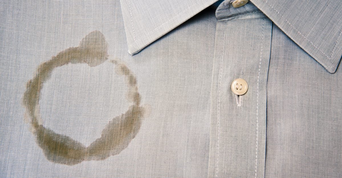 Come rimuovere le macchie di cibo dai tessuti: 10 soluzioni casalinghe per 10 macchie