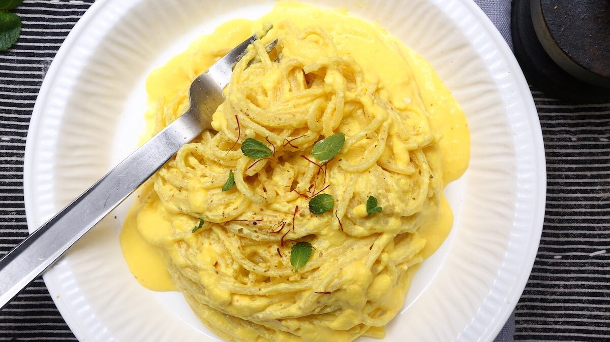 8_pasta ricotta e zafferano servita_pasta ricotta e zafferano©Gooduria lab