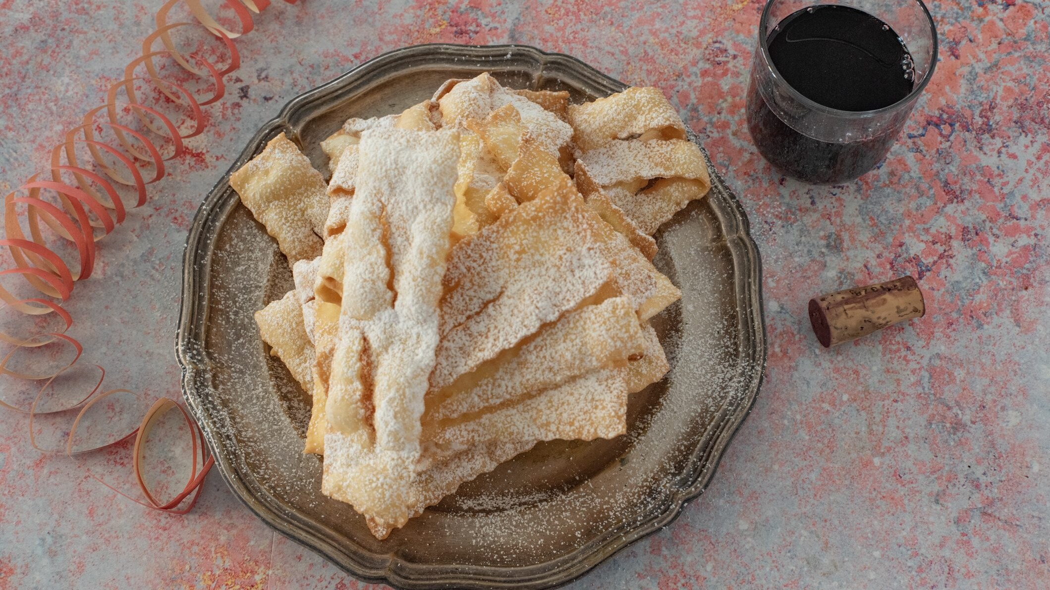 chiacchiere al vino rosso