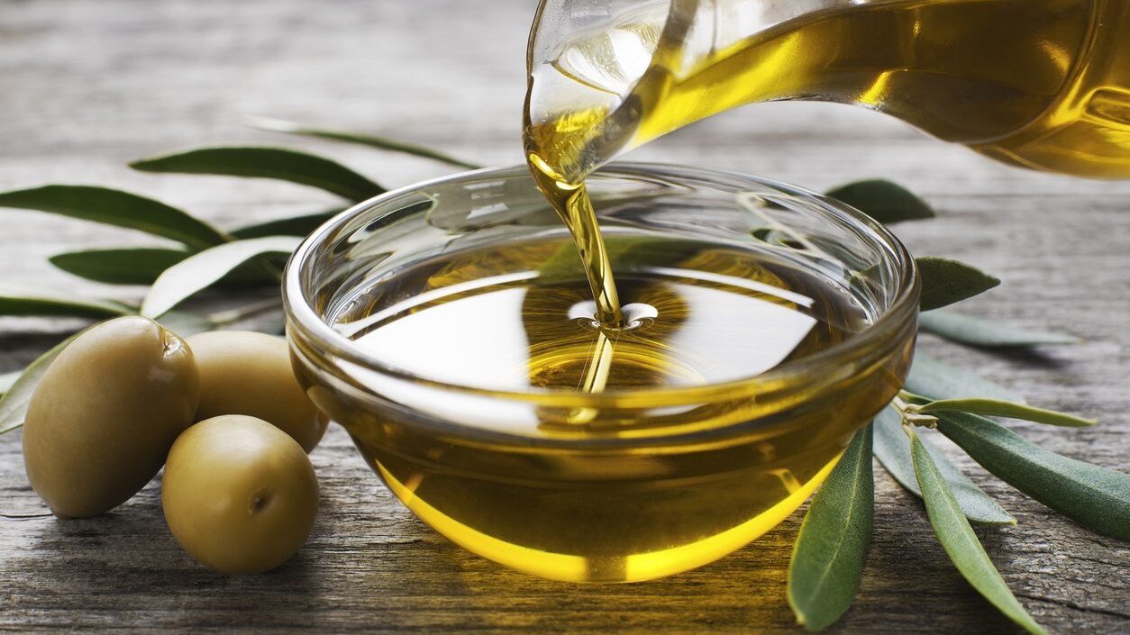 olio extravergine: proprietà e usi