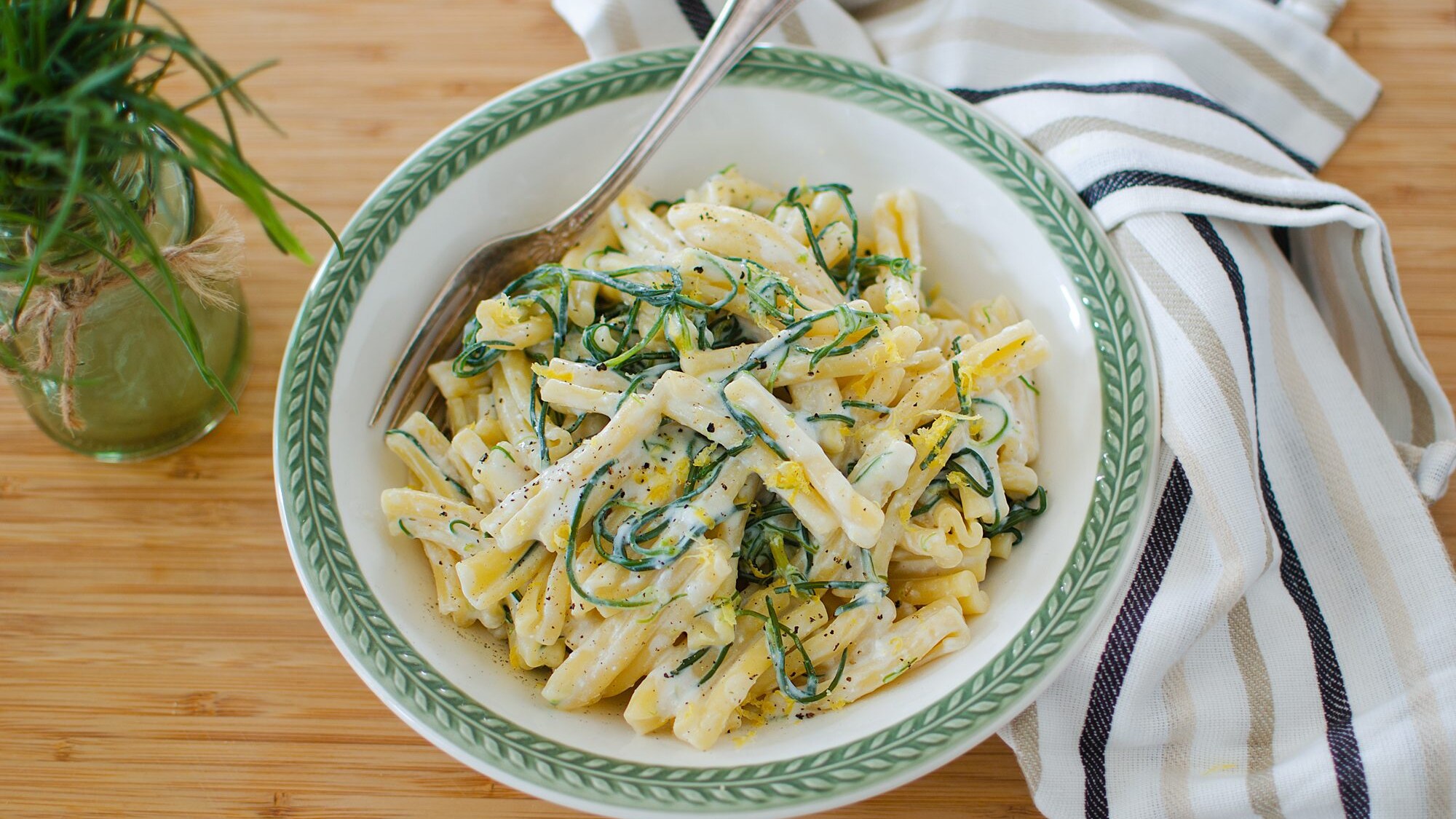 pasta-agretti-e-ricotta