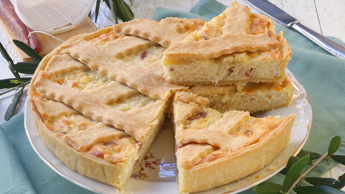 Pastiera di riso salata