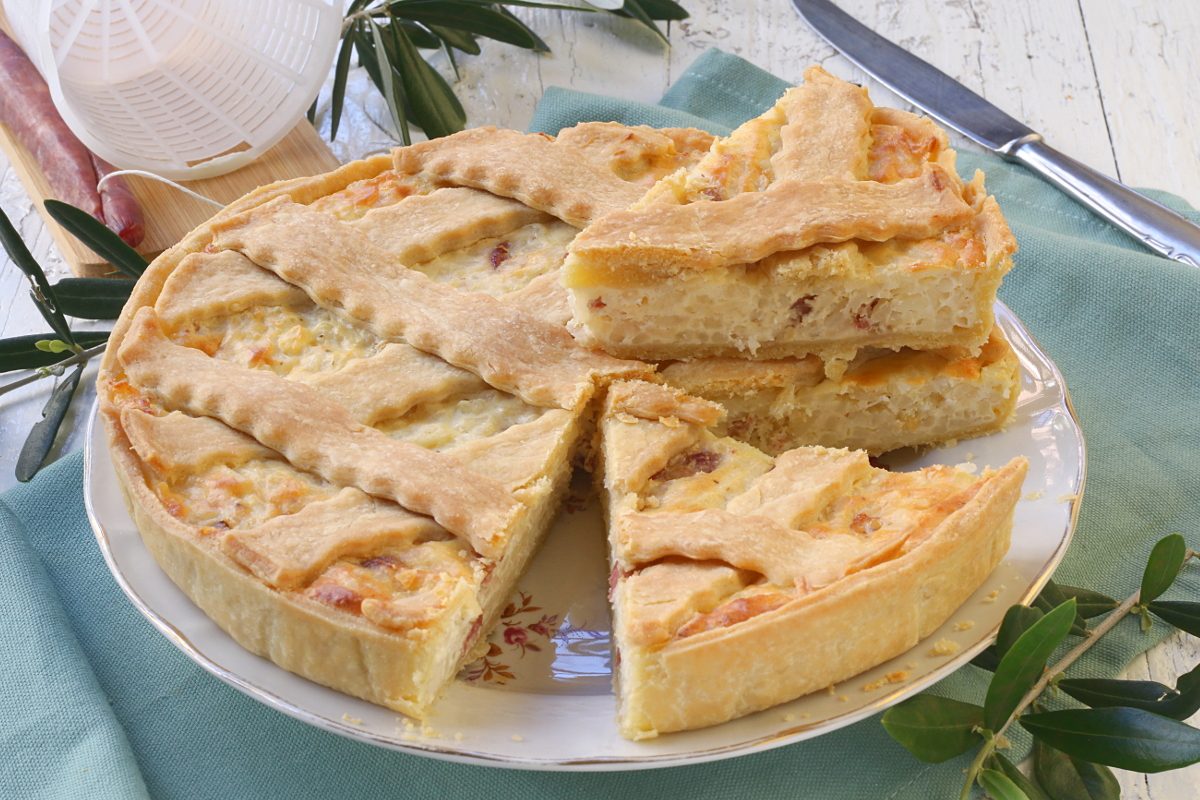 Pastiera di riso salata