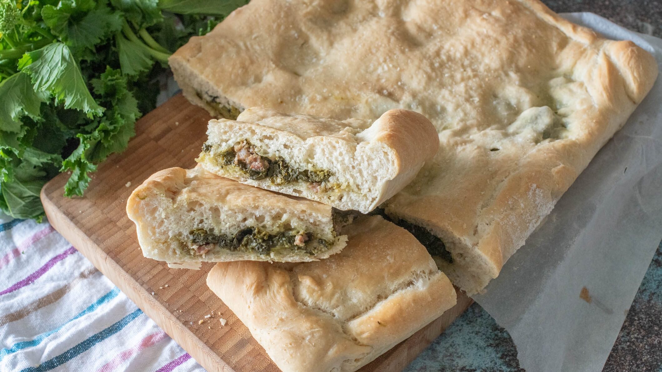 Focaccia con cime di rapa