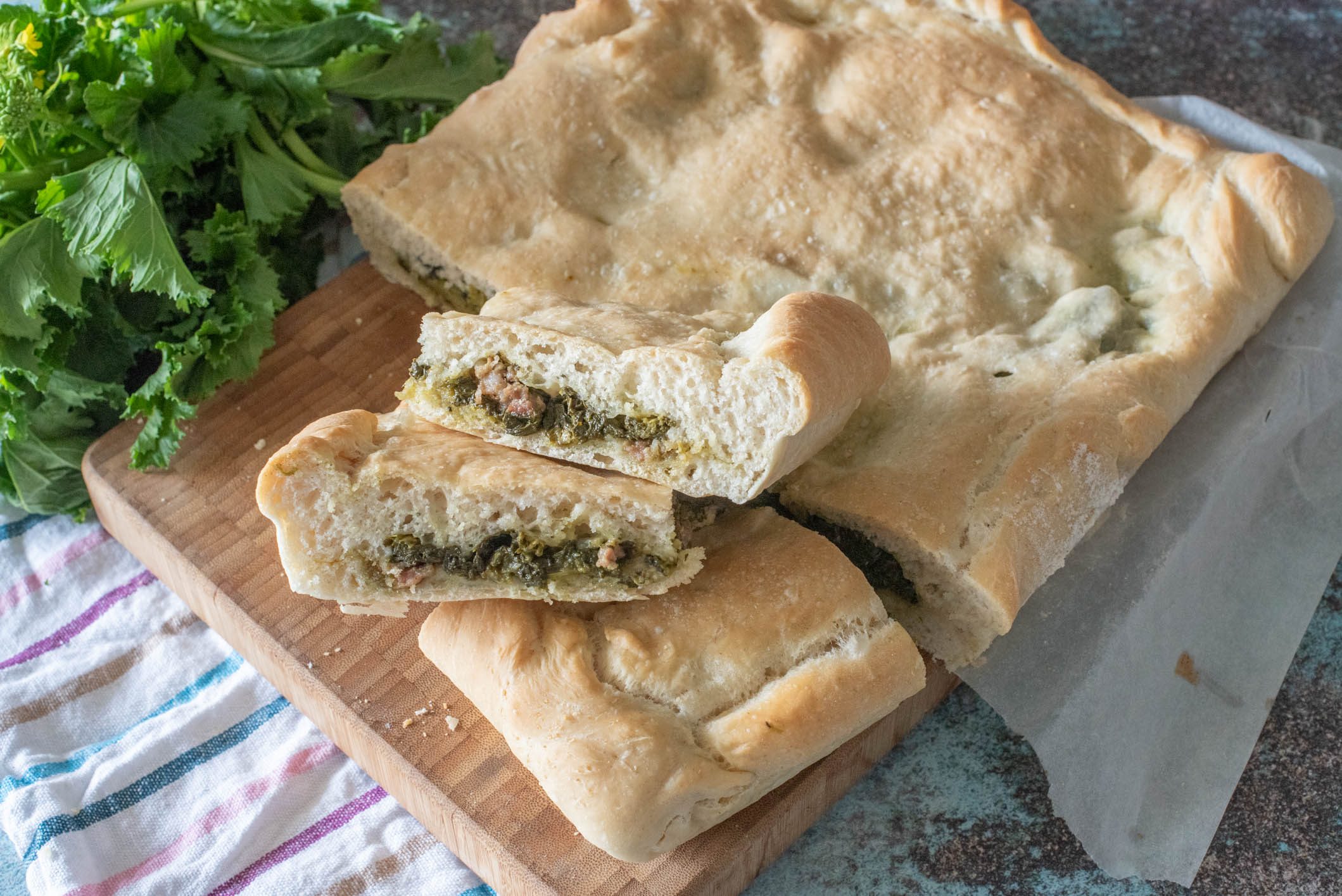 Focaccia con cime di rapa