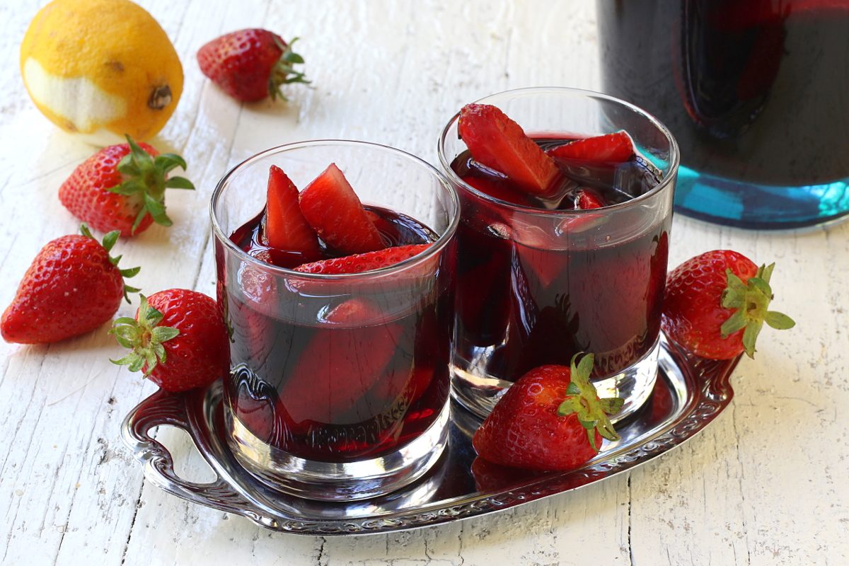 Fragole al vino