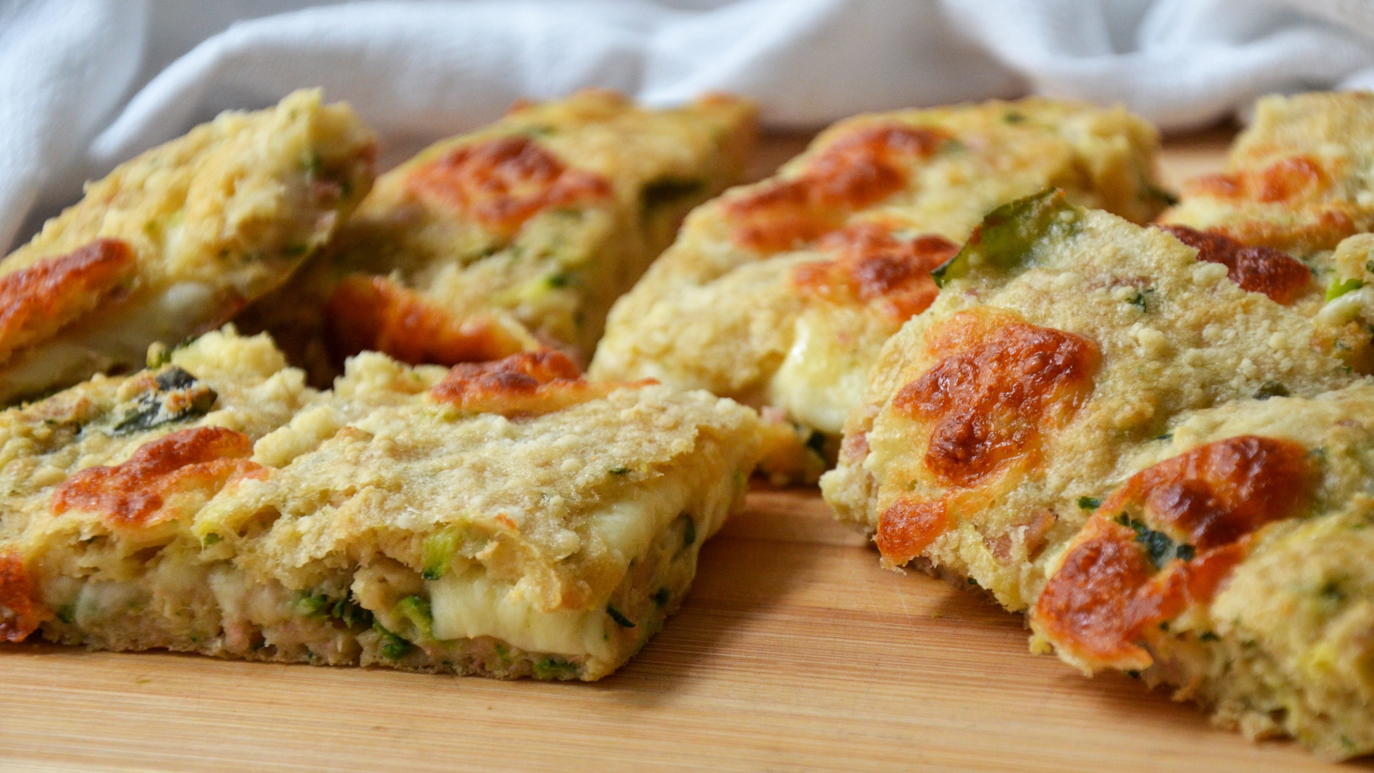 schiacciata tonno e zucchine