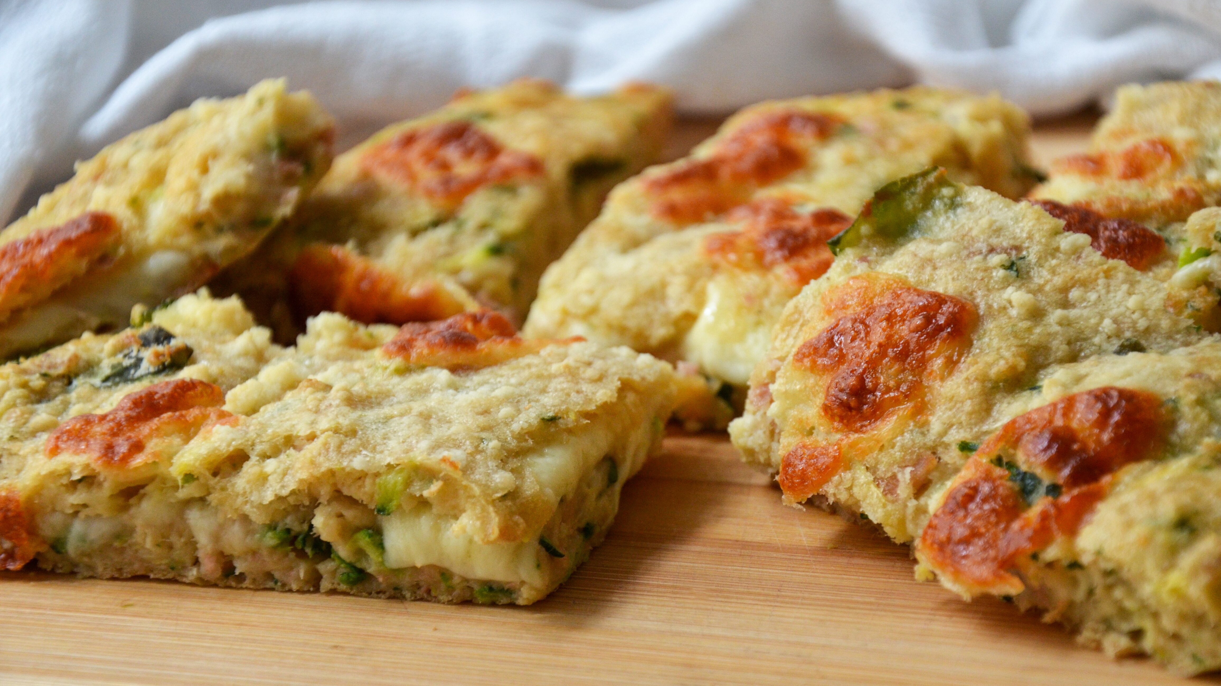 schiacciata tonno e zucchine