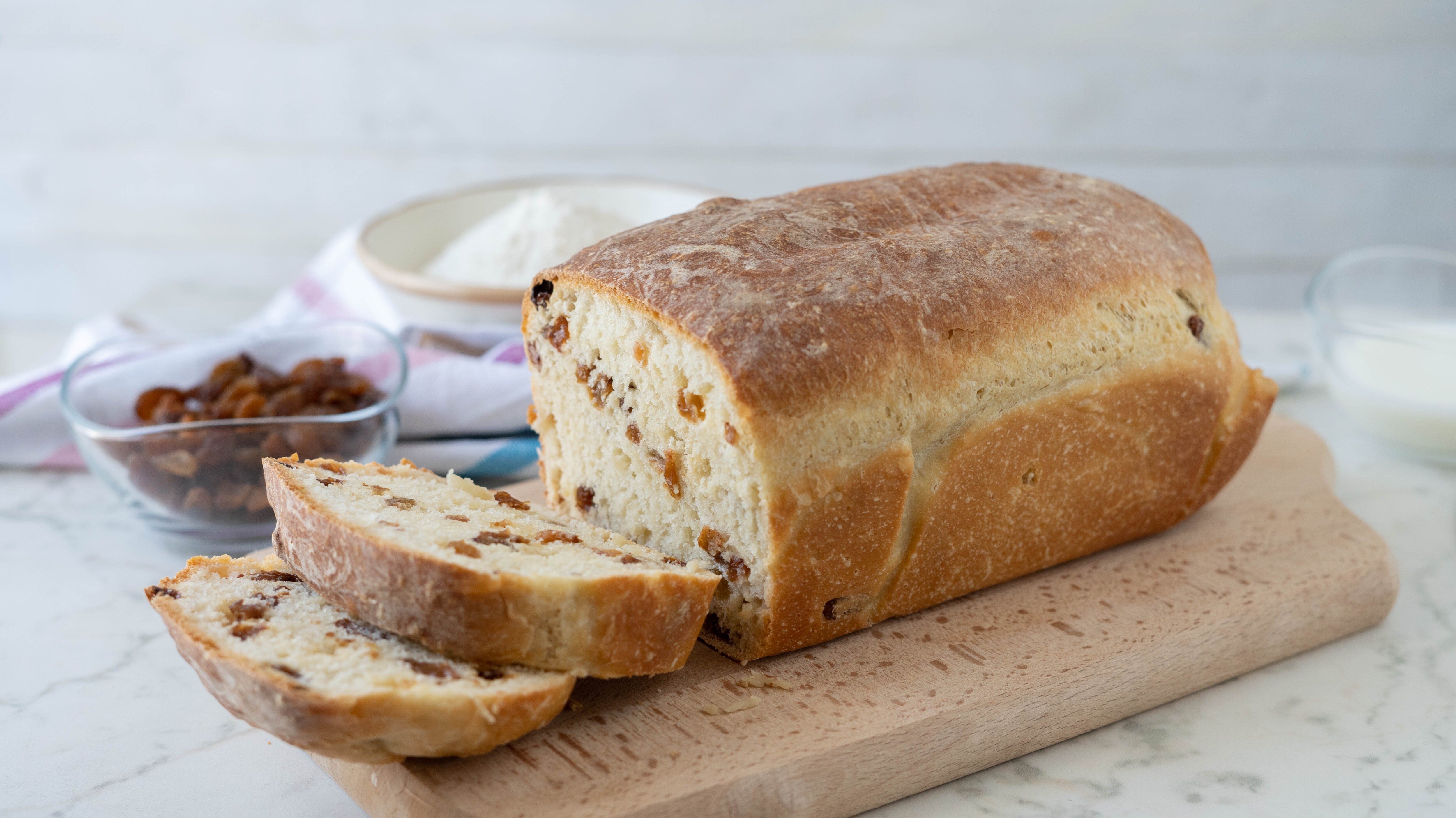 pane all'uvetta