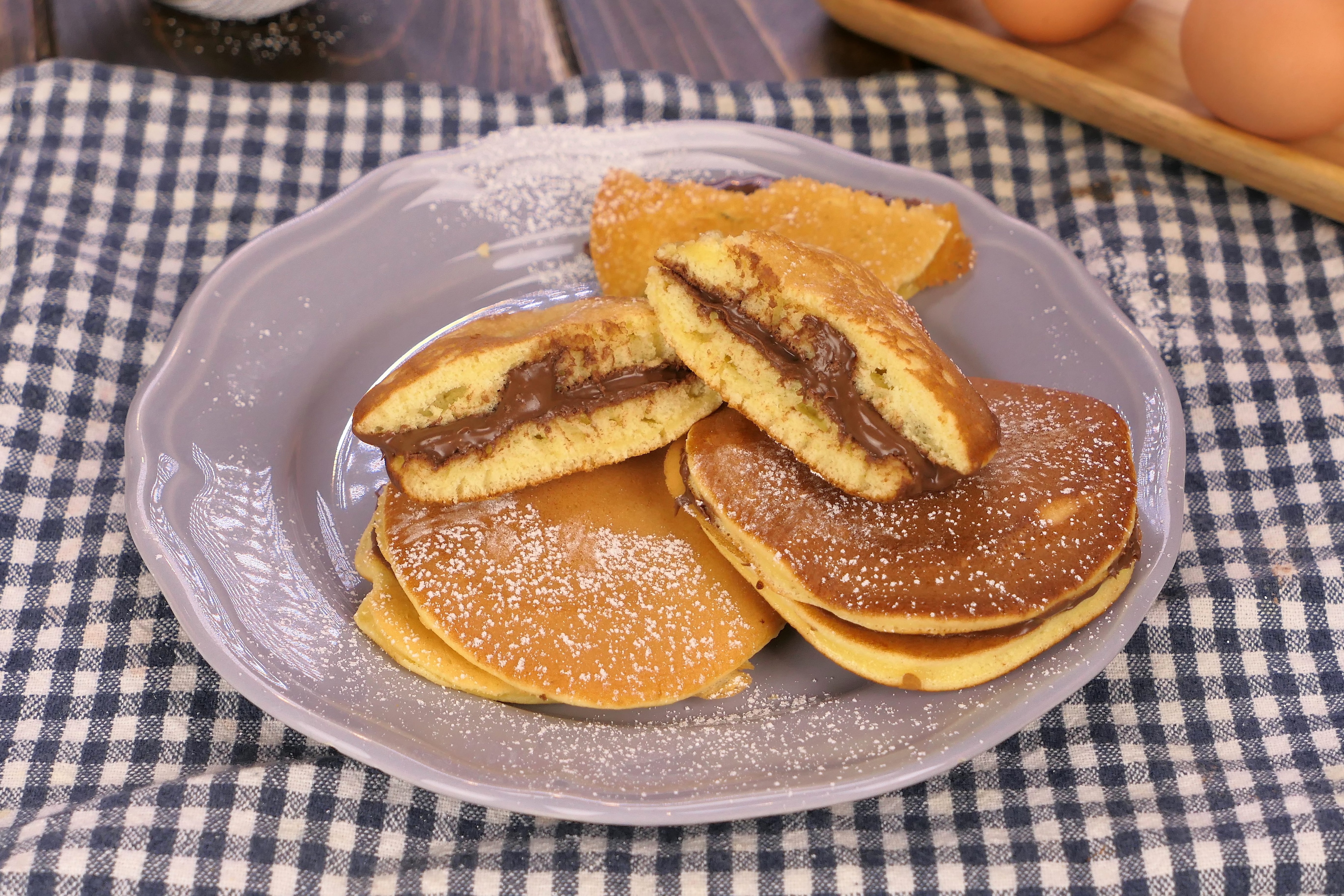 Dorayaki: la ricetta originale pronta in 5 minuti