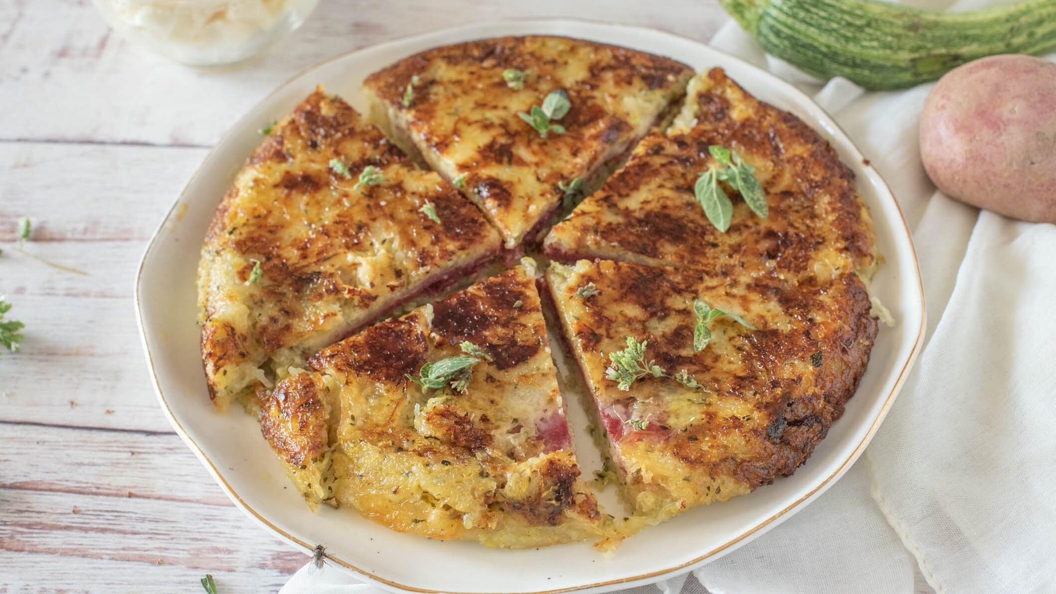 Torta di patate e zucchine in padella