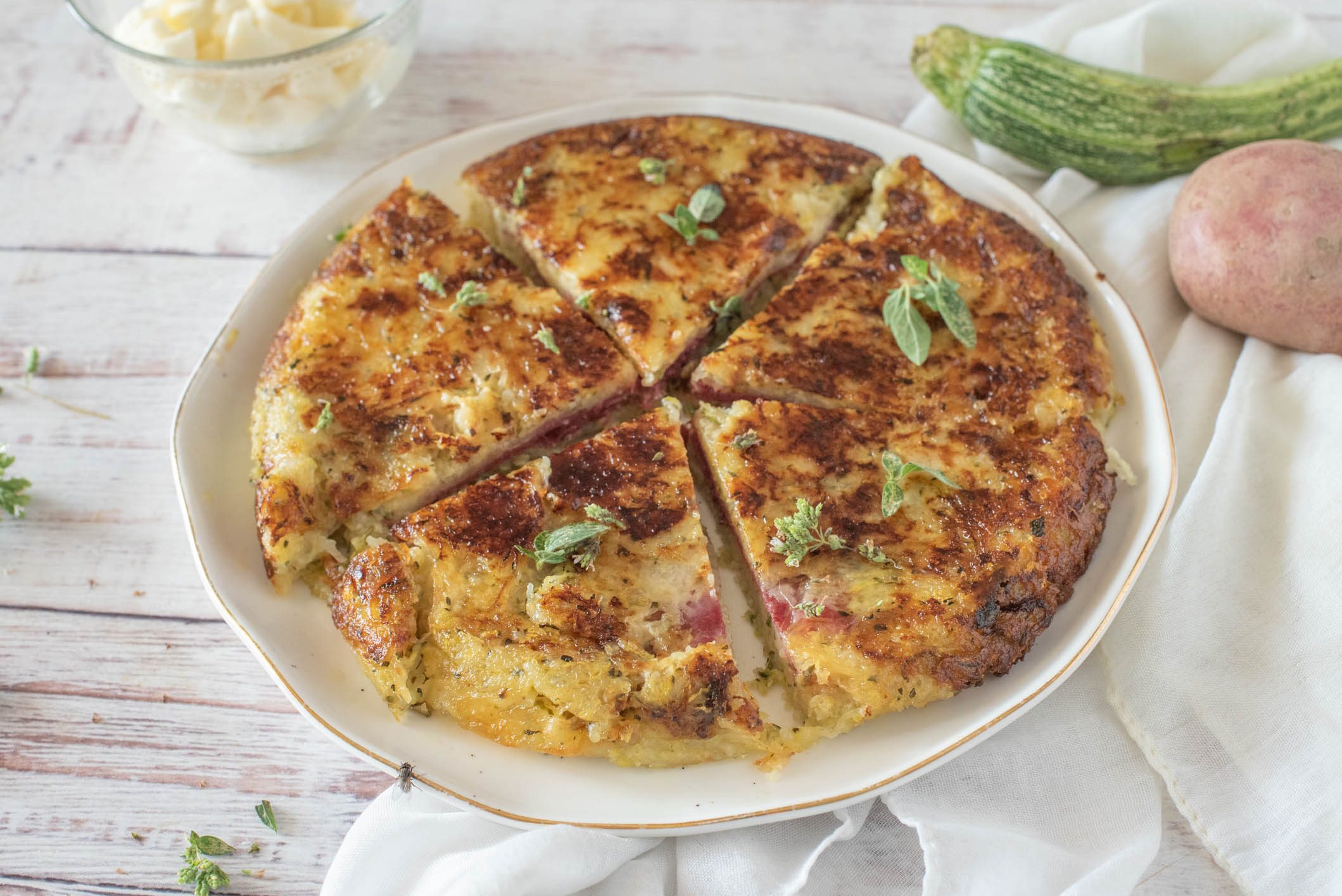 Torta di patate e zucchine in padella