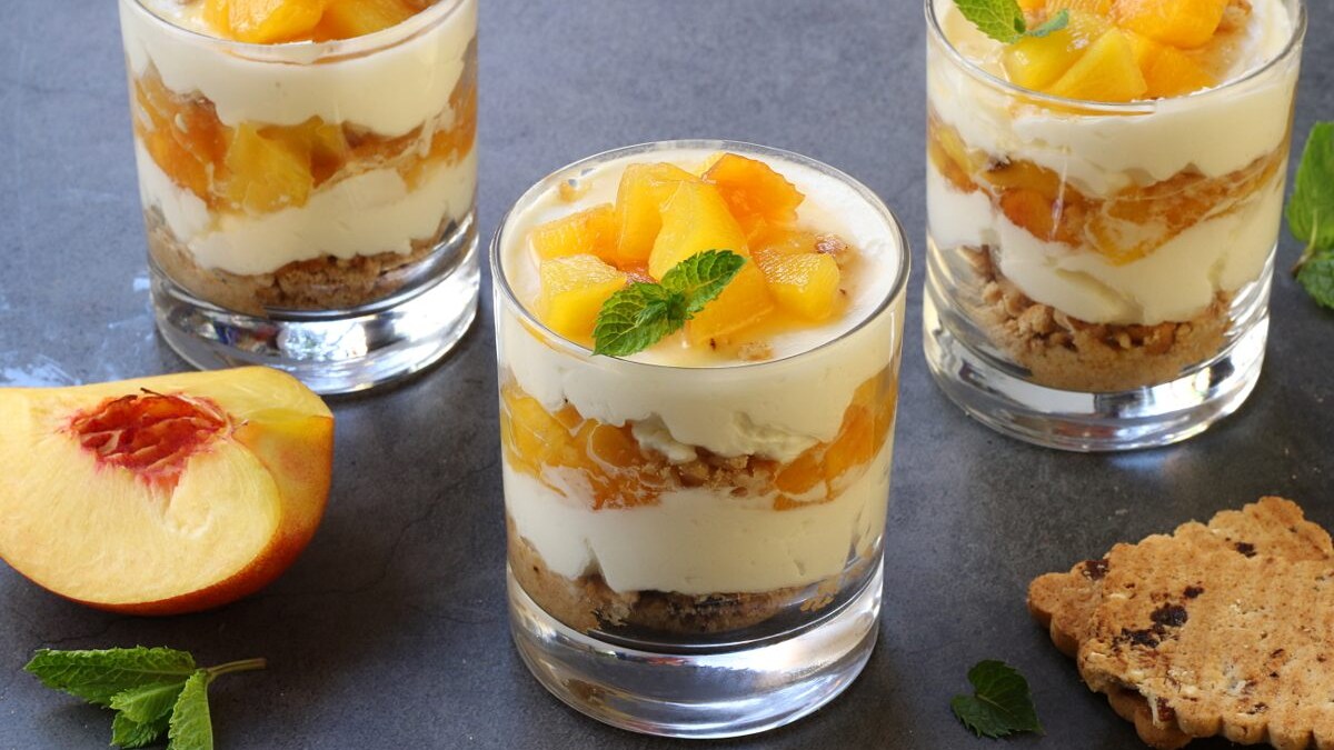 Trifle di pesche