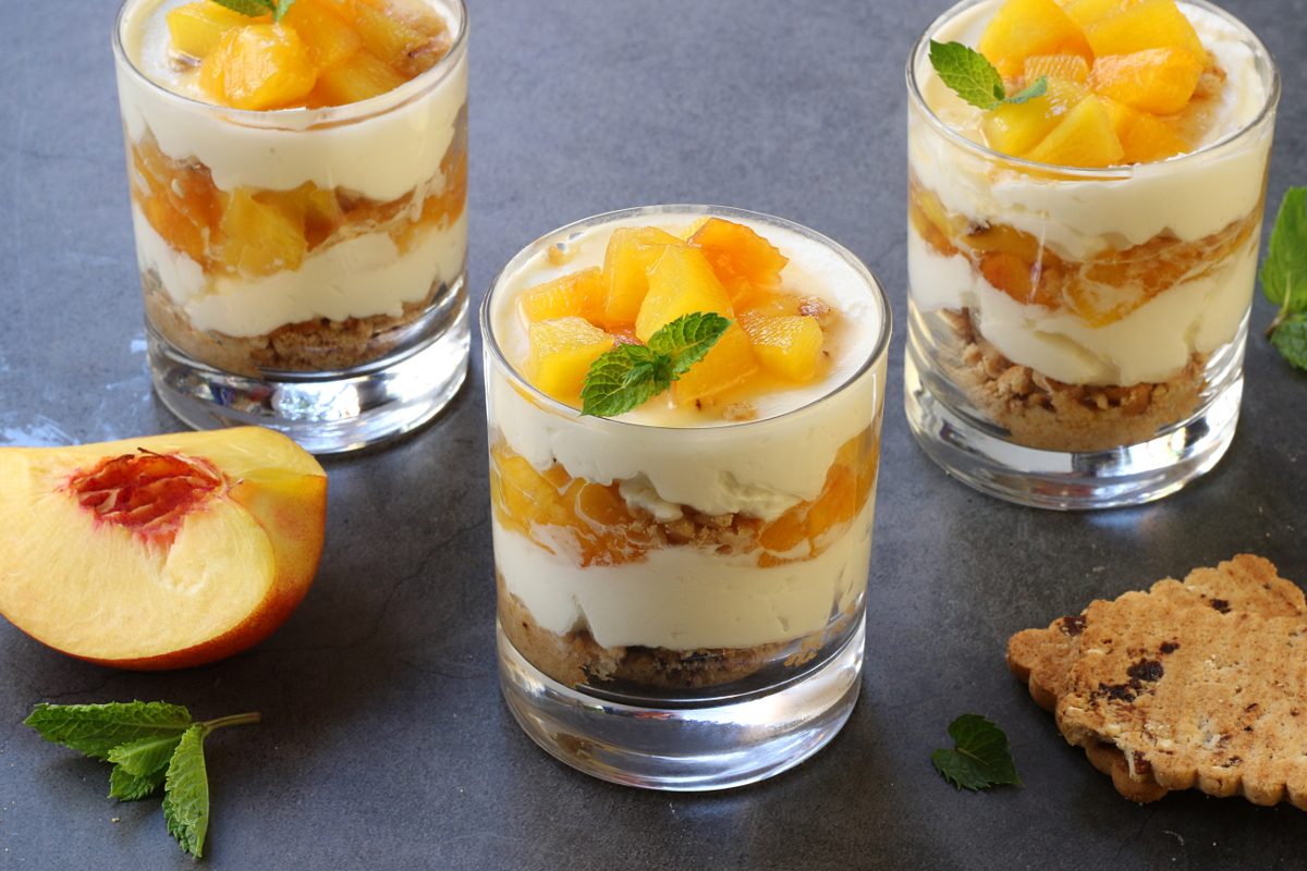 Trifle di pesche