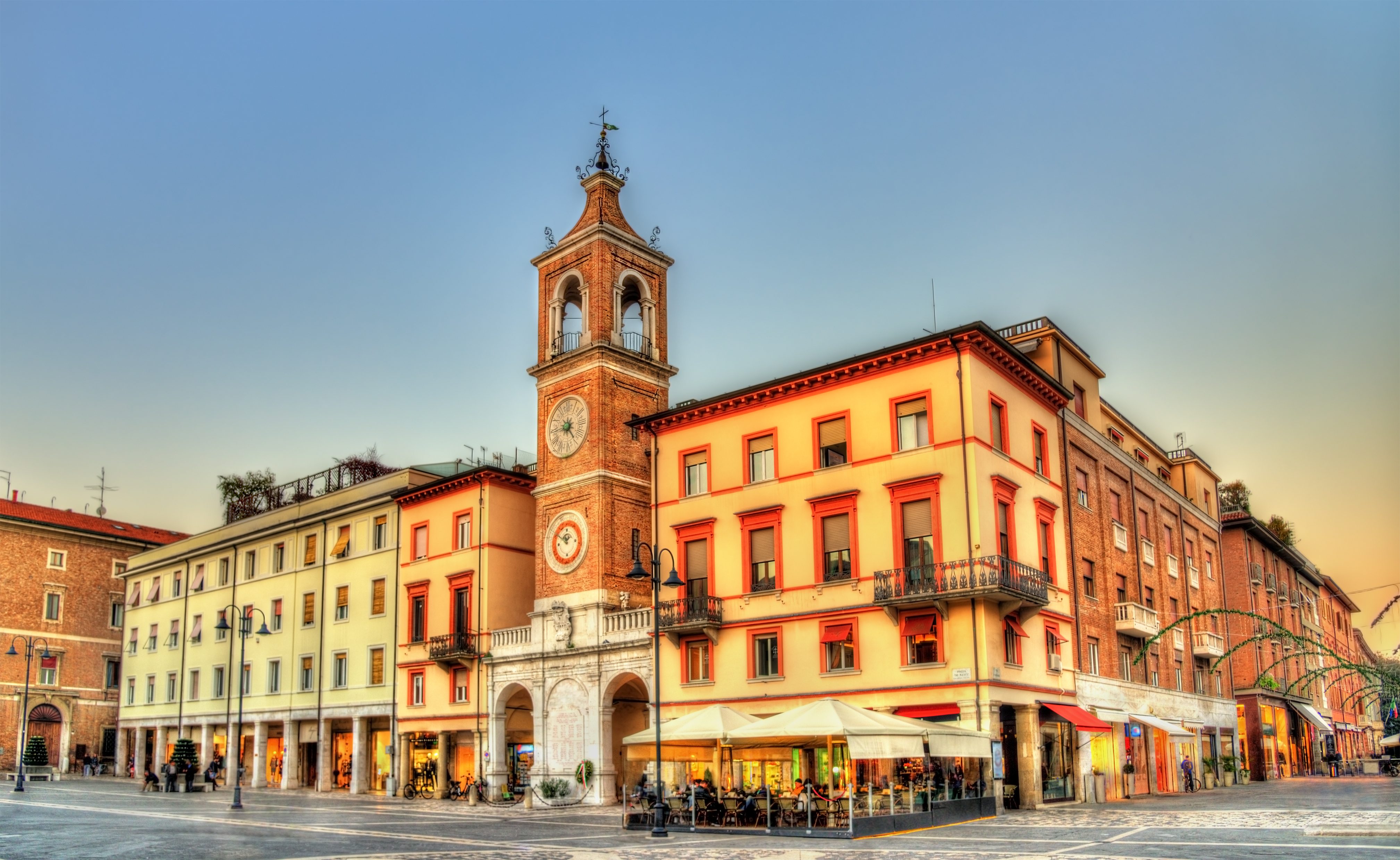 al meni Rimini centro storico evento festival