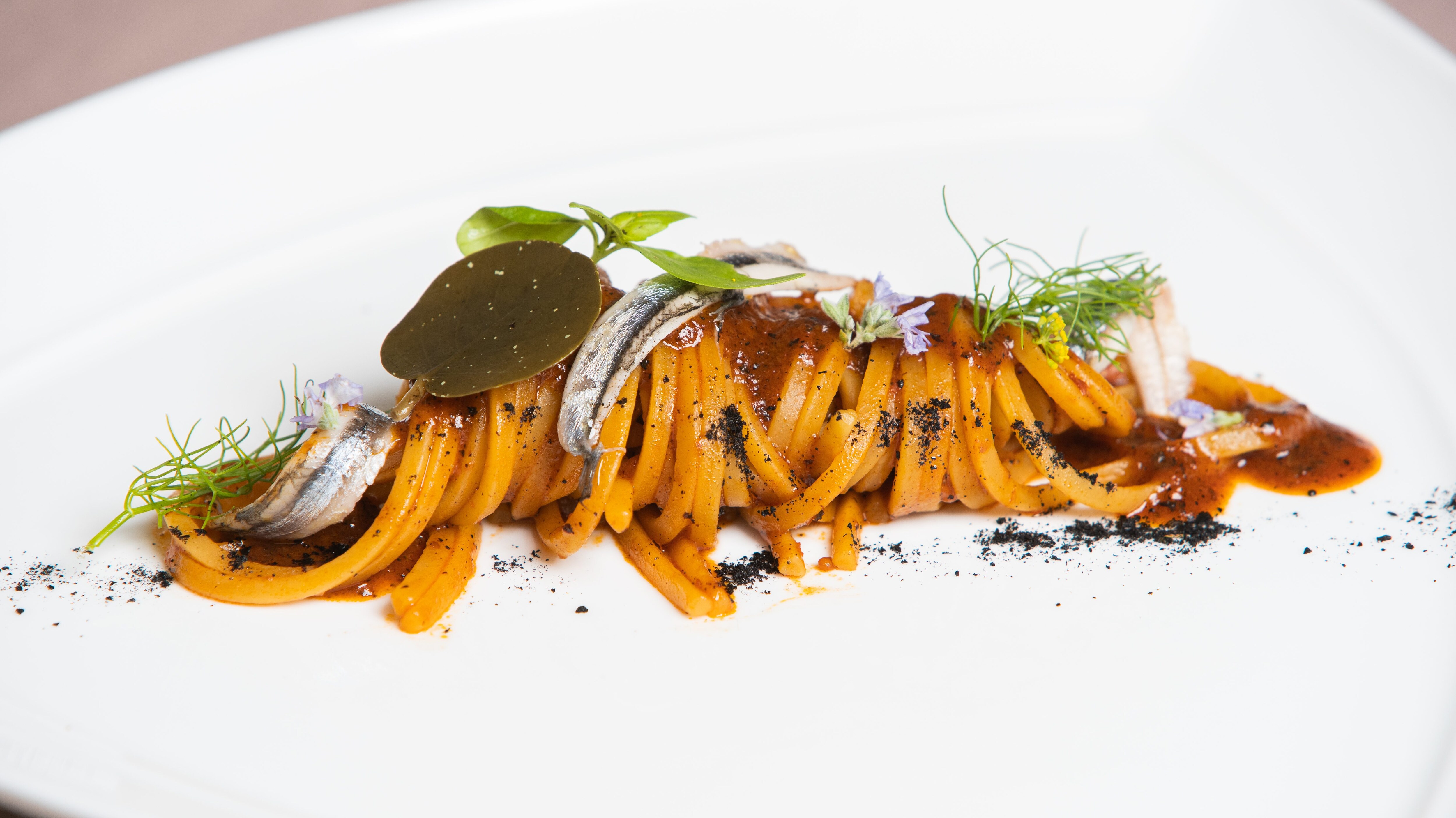 spaghetti-al-pomodoro-iside-de-cesare