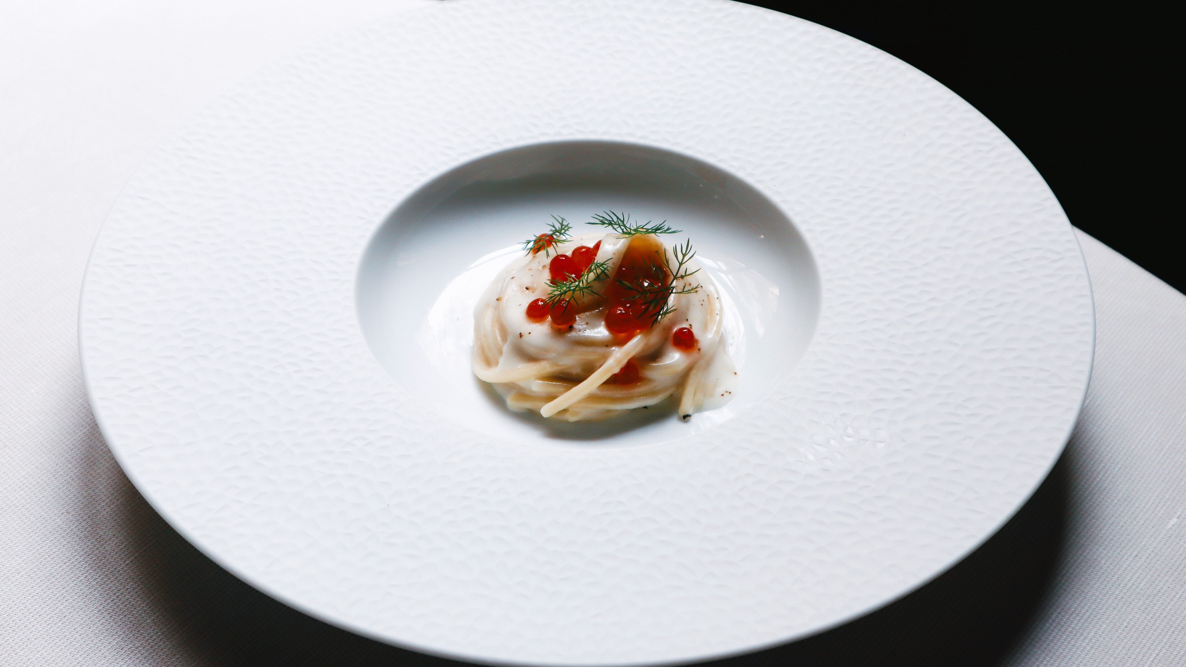 spaghettone-vodka-panna-salmone-rivisitato