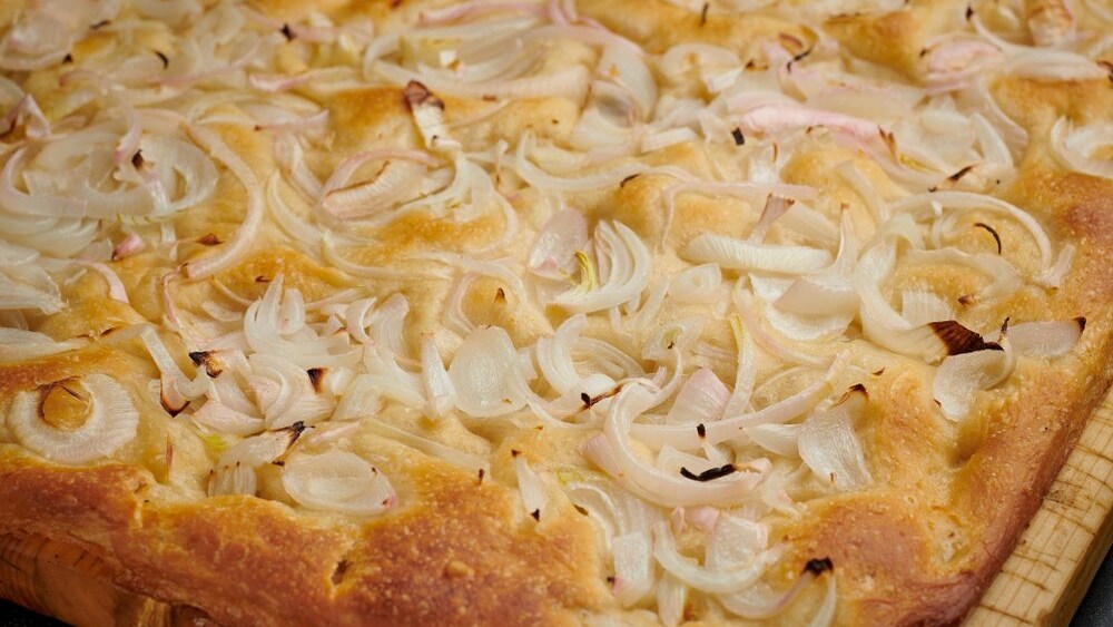 schiacciata di cipolle pizza focaccia