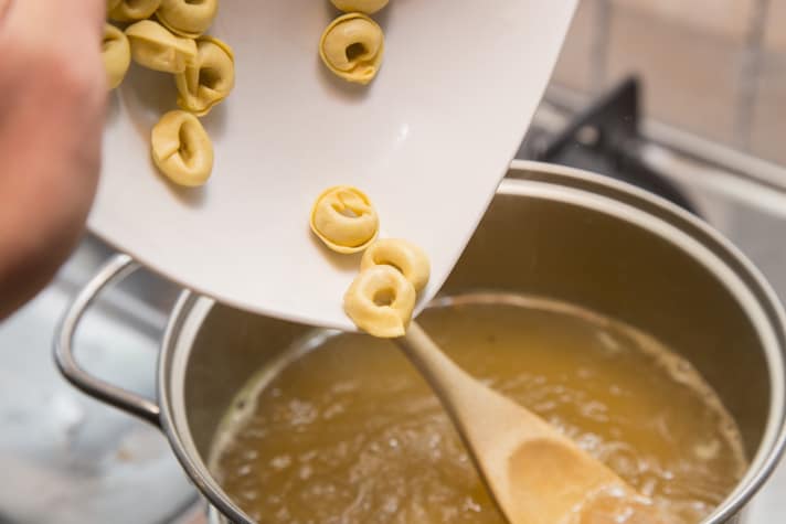 tortellini in brodo