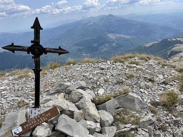 cima di prato pulito monti sibillini