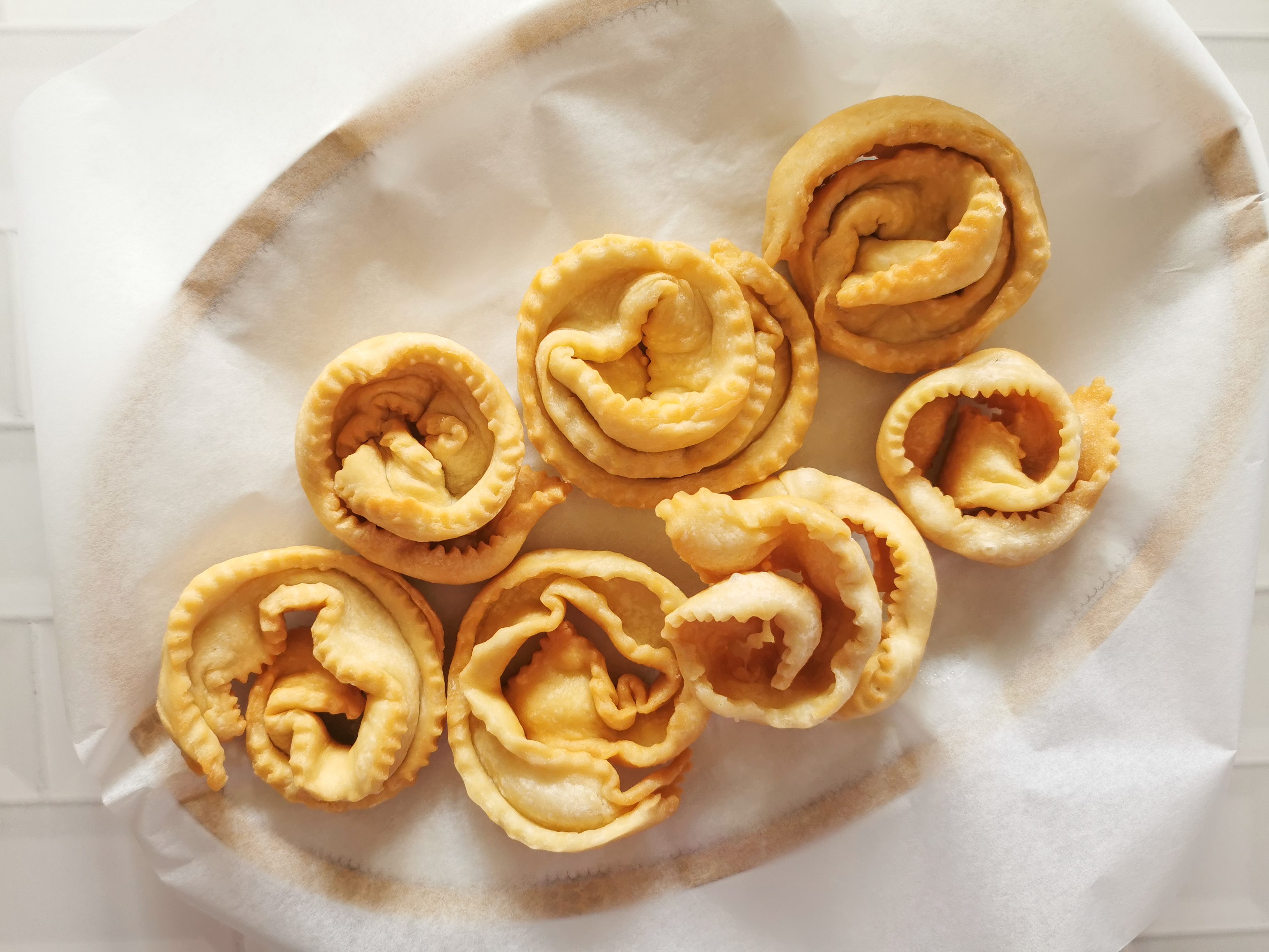 Apulisches Kartelat: das Rezept für das typische Weihnachtsdessert ...