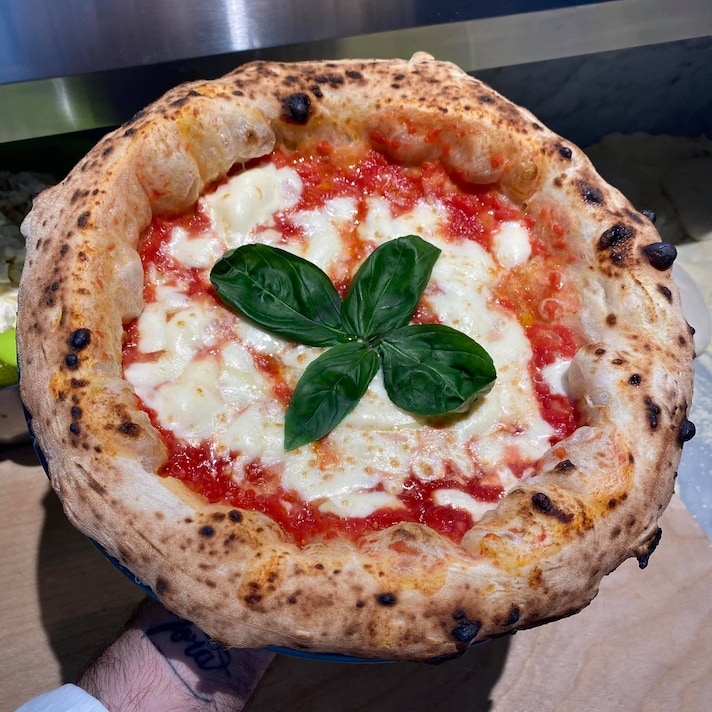 margherita-vincenzo-capuano-quanto-costa
