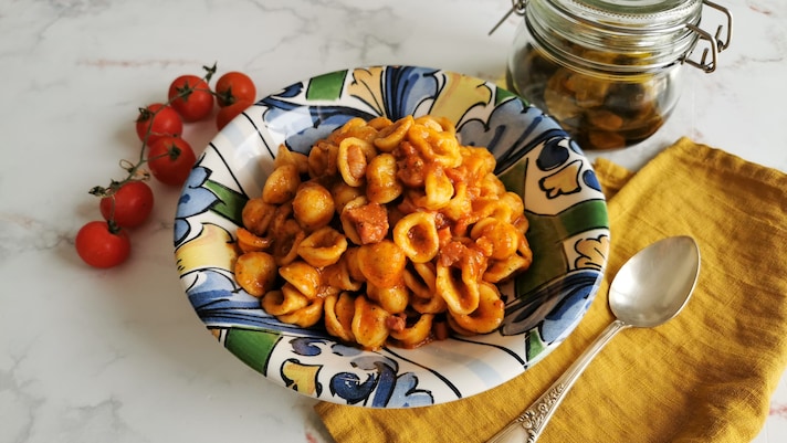 Pasta pesto e pomodoro