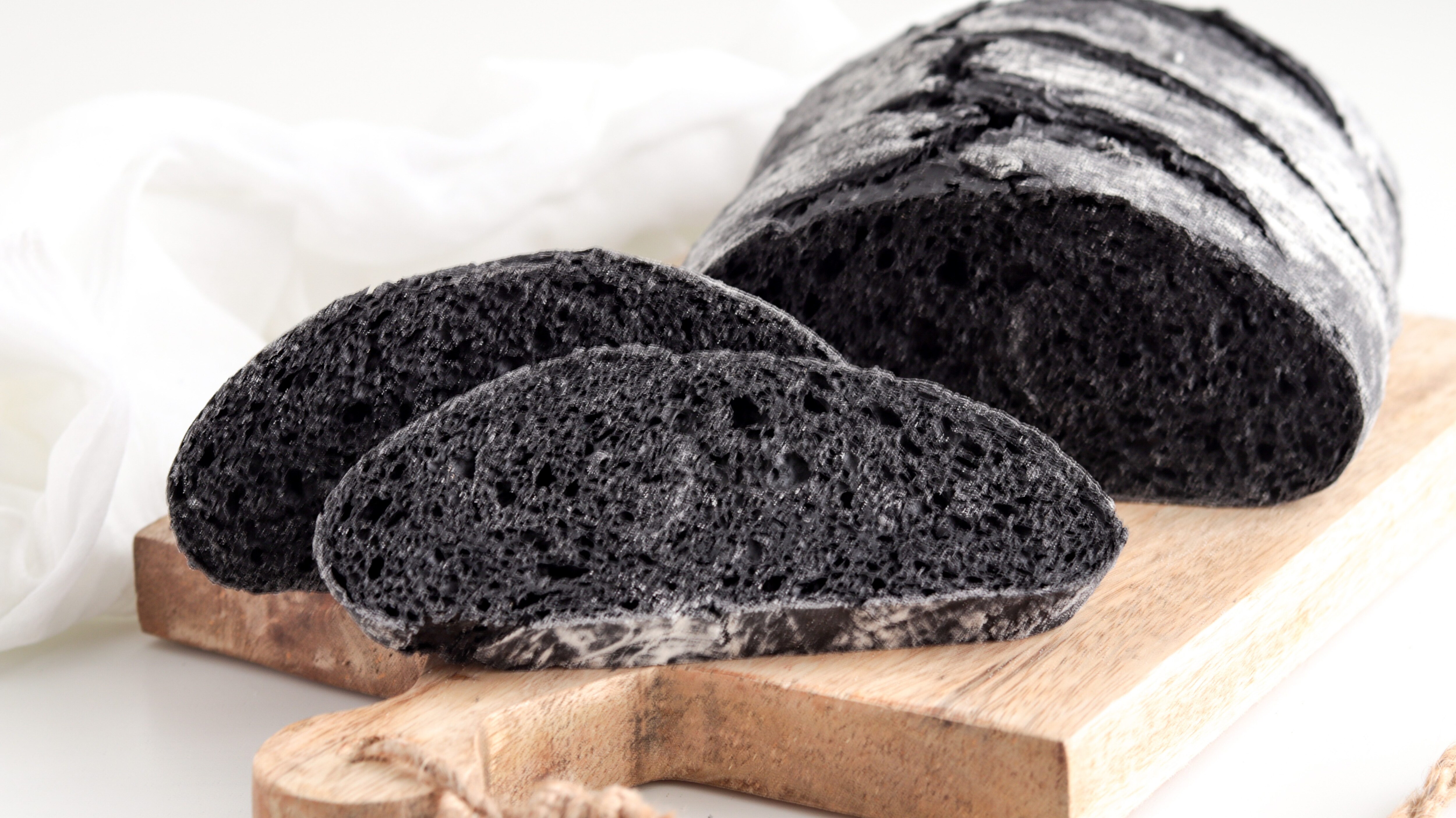 pane al carbone vegetale
