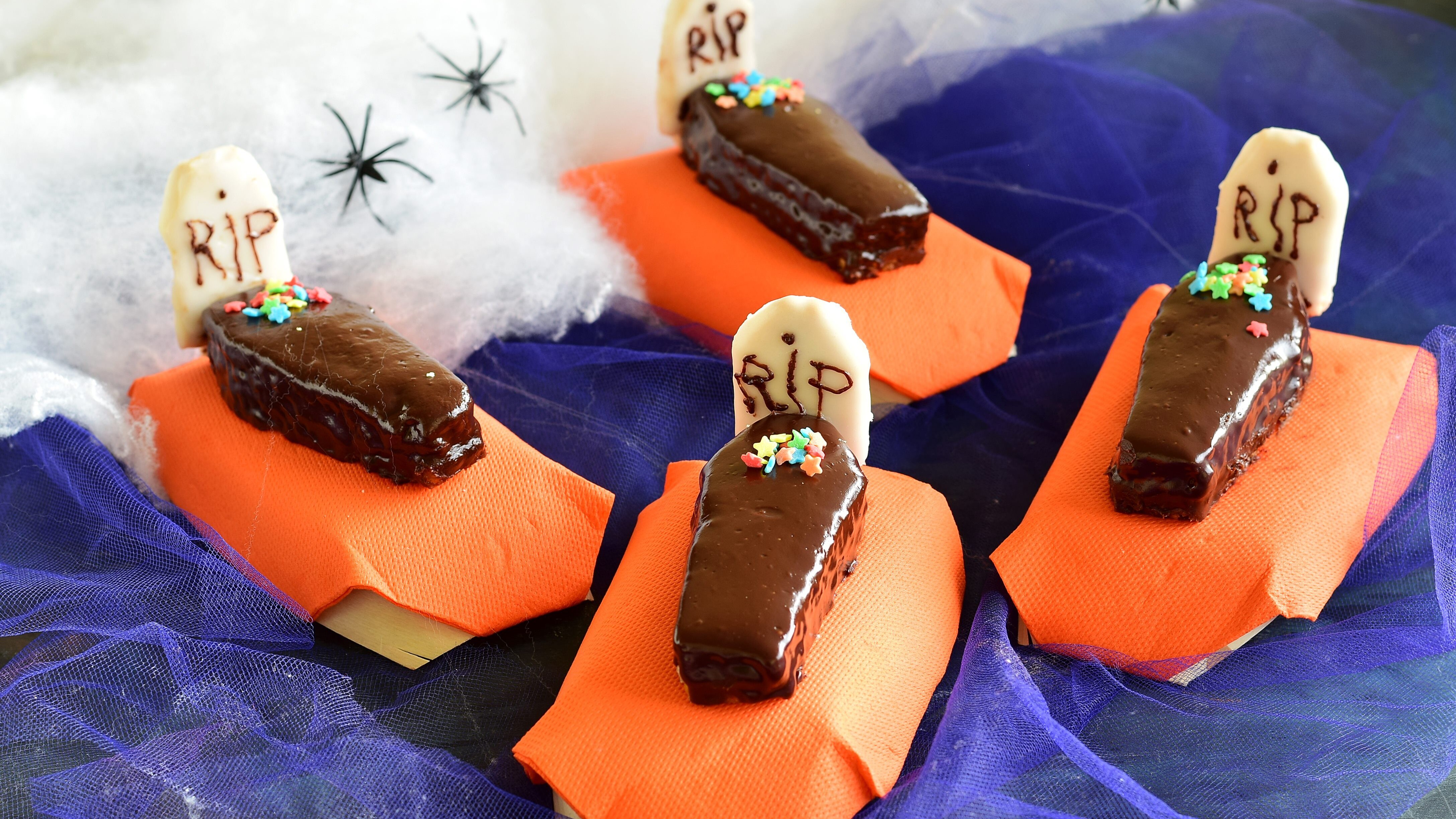 Bare dolci di Halloween: la ricetta spaventosamente golosa per la notte delle streghe