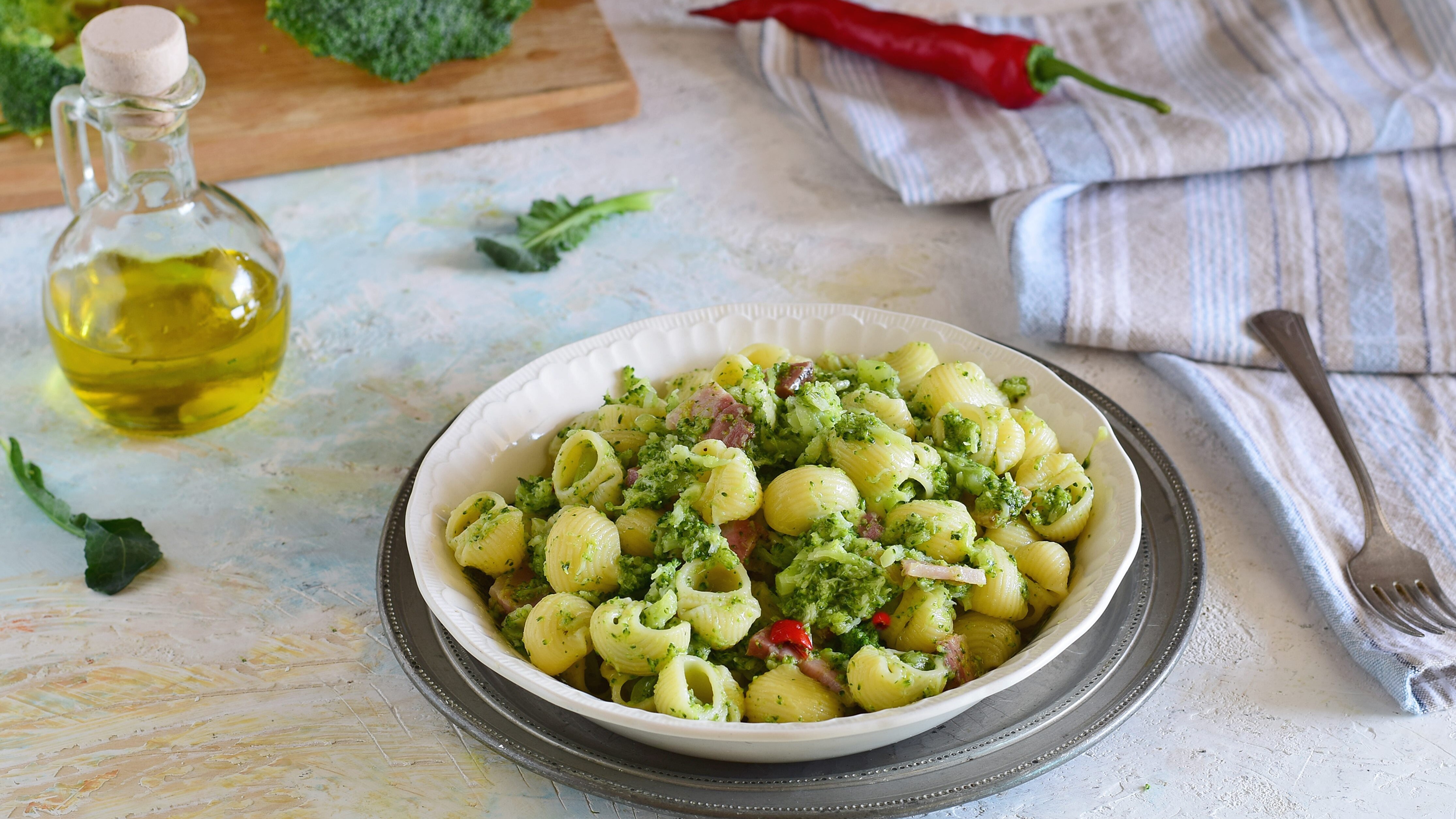 Pasta con i broccoli: la ricetta facile cremosa e saporita