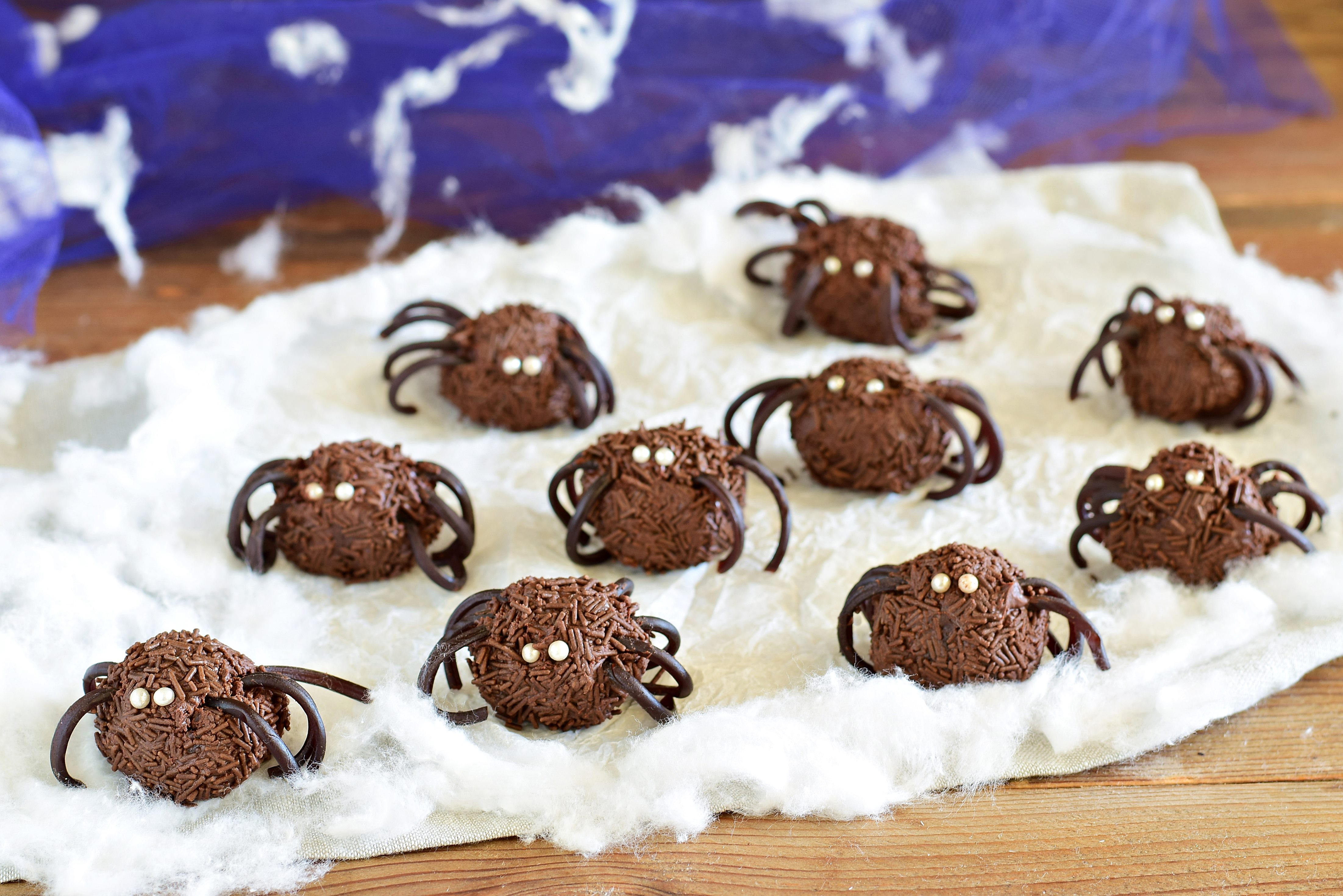 Ragnetti di Halloween-la ricetta "mostruosa" che farà impazzire i piccoli