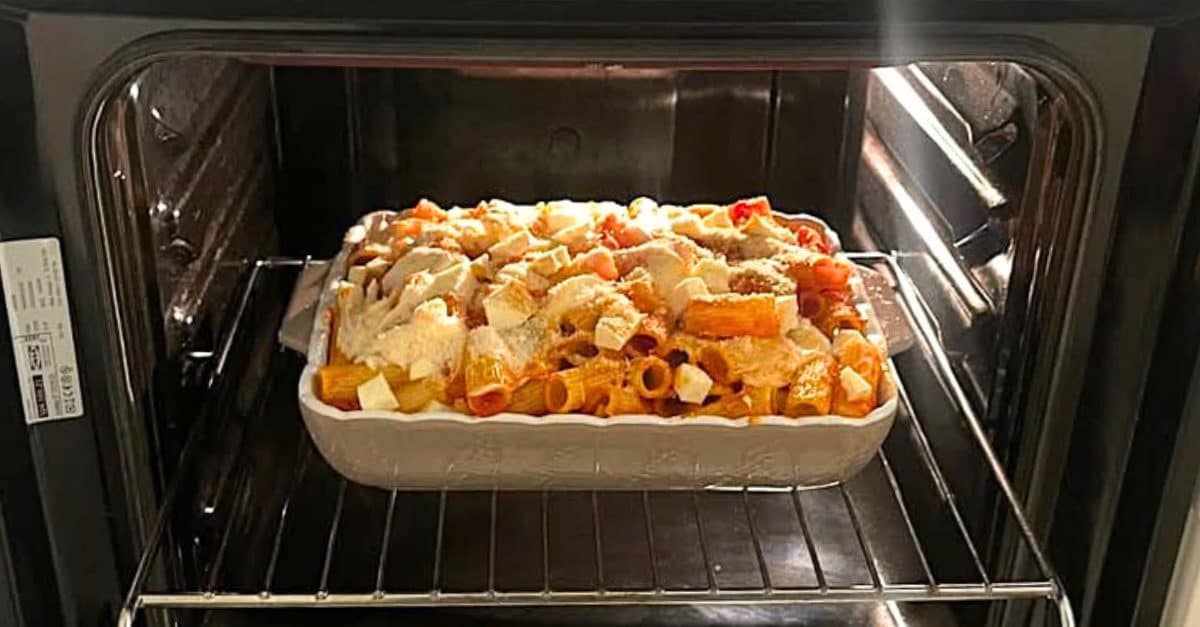 Pasta al forno, che bontà: tutti i trucchi e i consigli per prepararla alla perfezione
