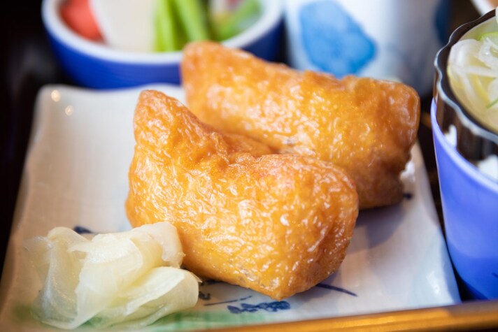 sushi-inarizushi