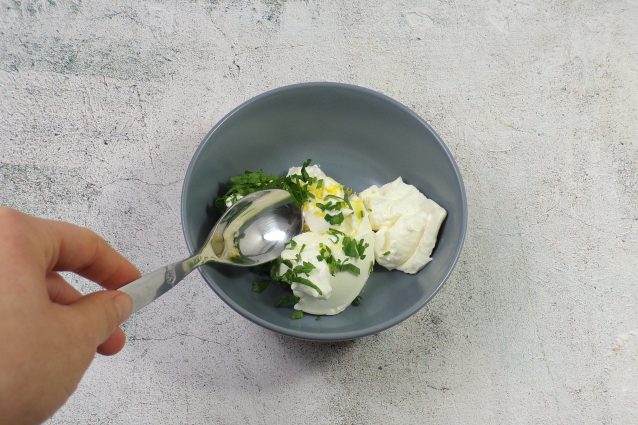 Lachsröllchen: Das Rezept für leckere, kochfreie Brötchen zum Aperitif ...