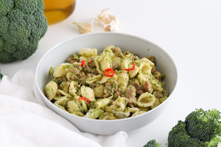 orecchiette salsiccia e broccoli