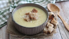 zuppa-di-patate-e-cipolle